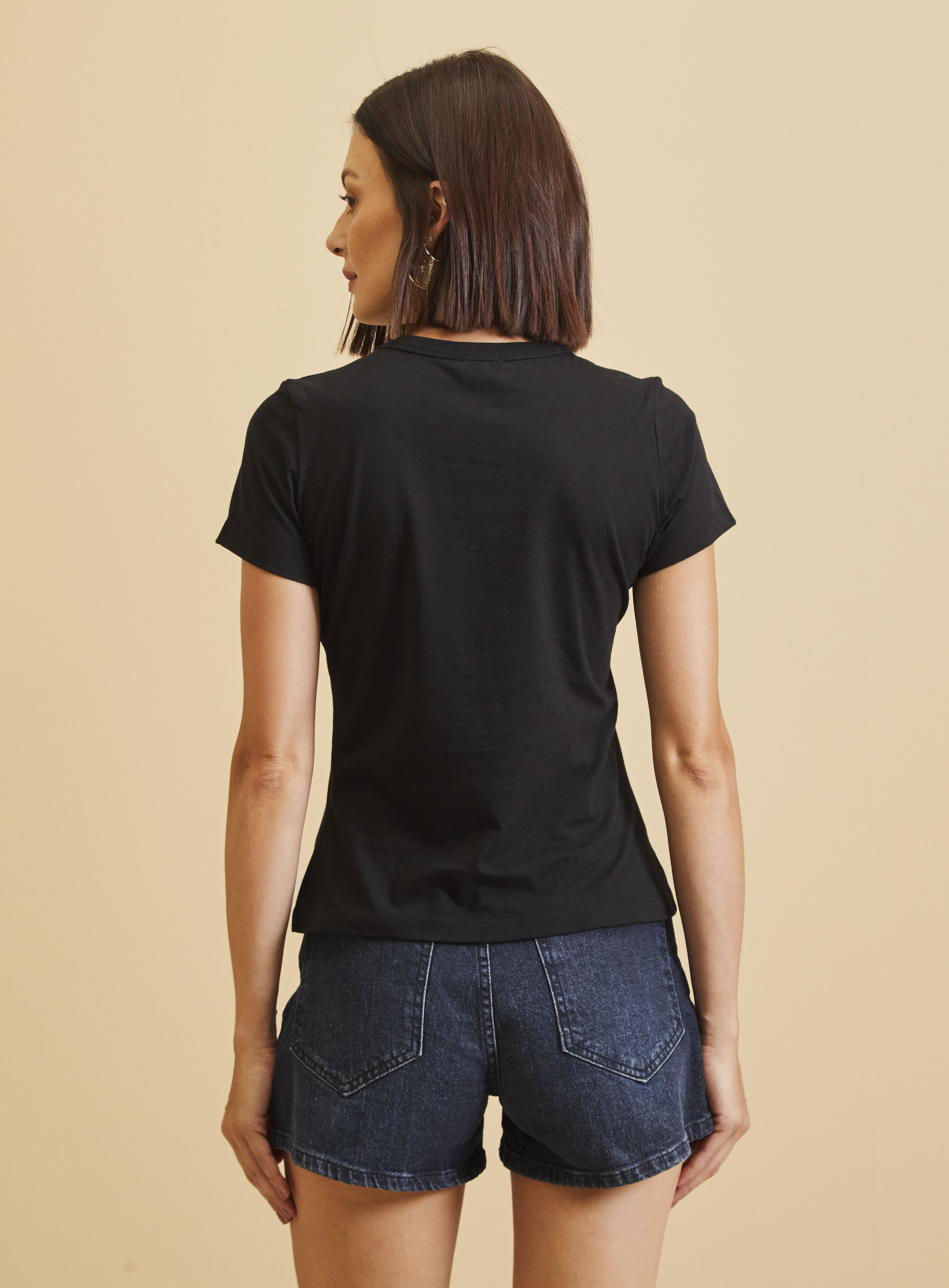 CAMISETA FORUM P PRETO