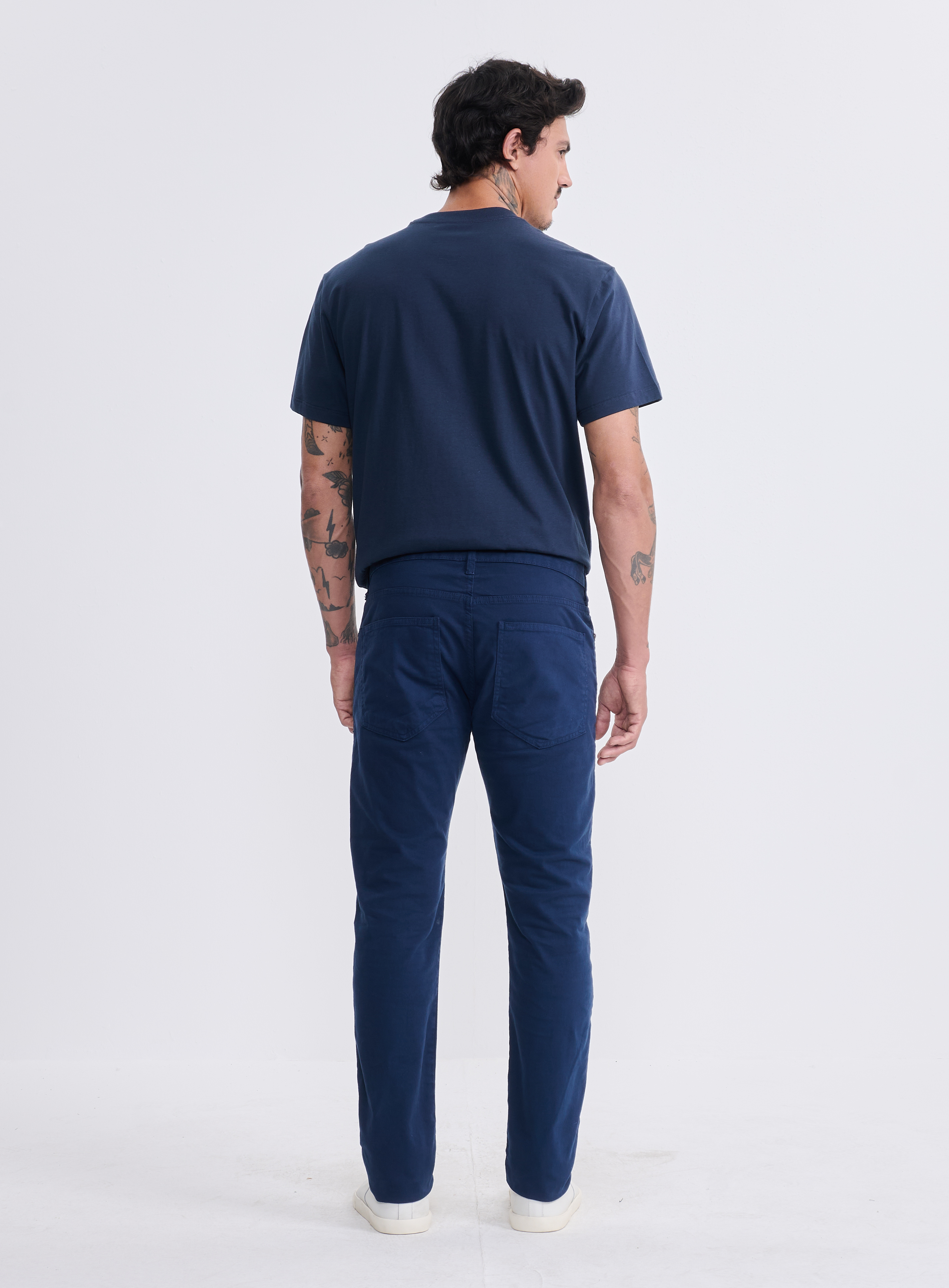 CALÇA SARJA FELIPE SKINNY 42 MARROM COFFE BEAN