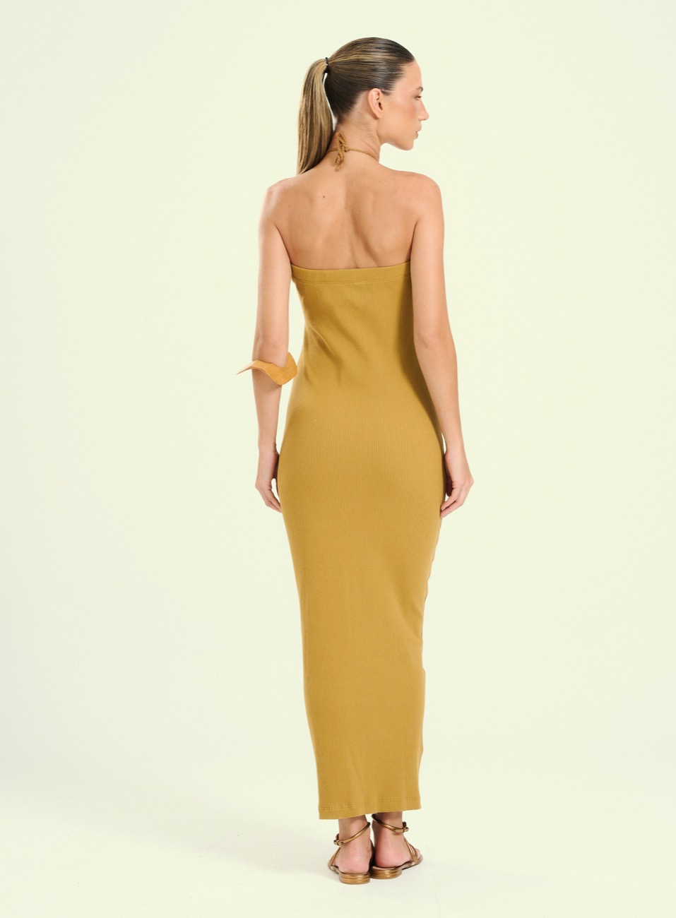 VESTIDO CANELADO G BEGE GOLDEN WHE