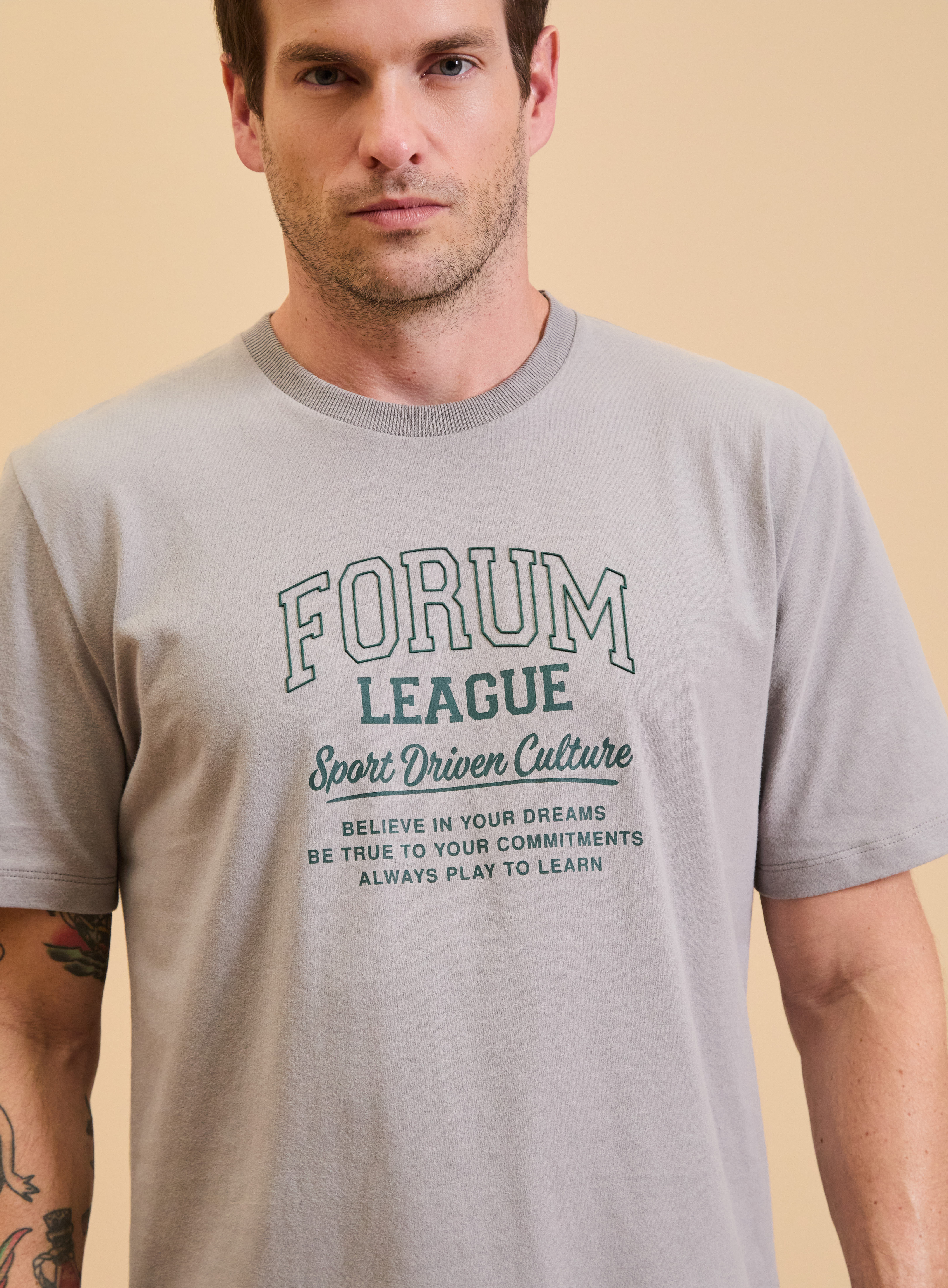 CAMISETA FORUM GG CINZA NIQUEL