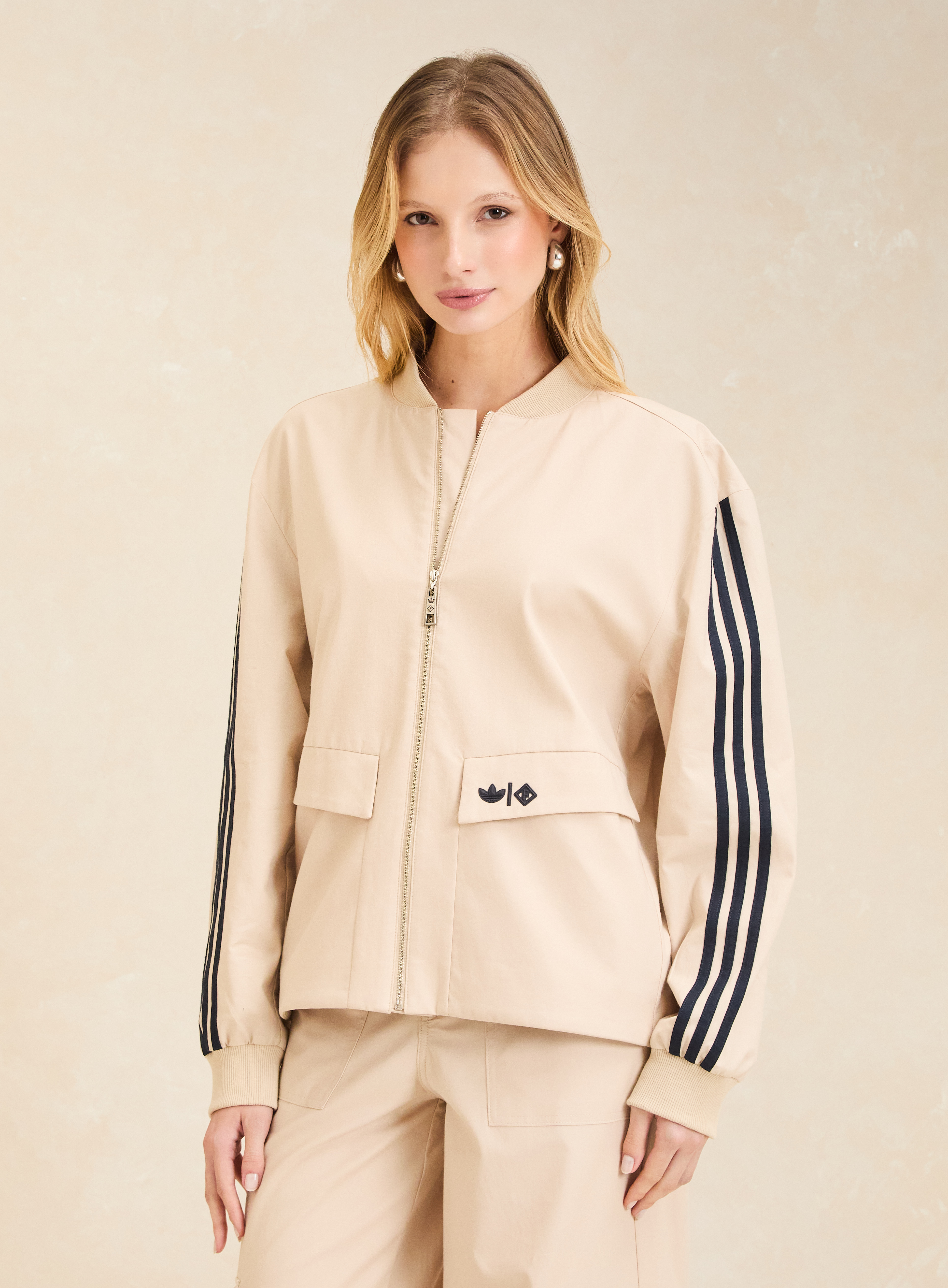 JAQUETA ADIDAS FORUM G BEGE DAISY