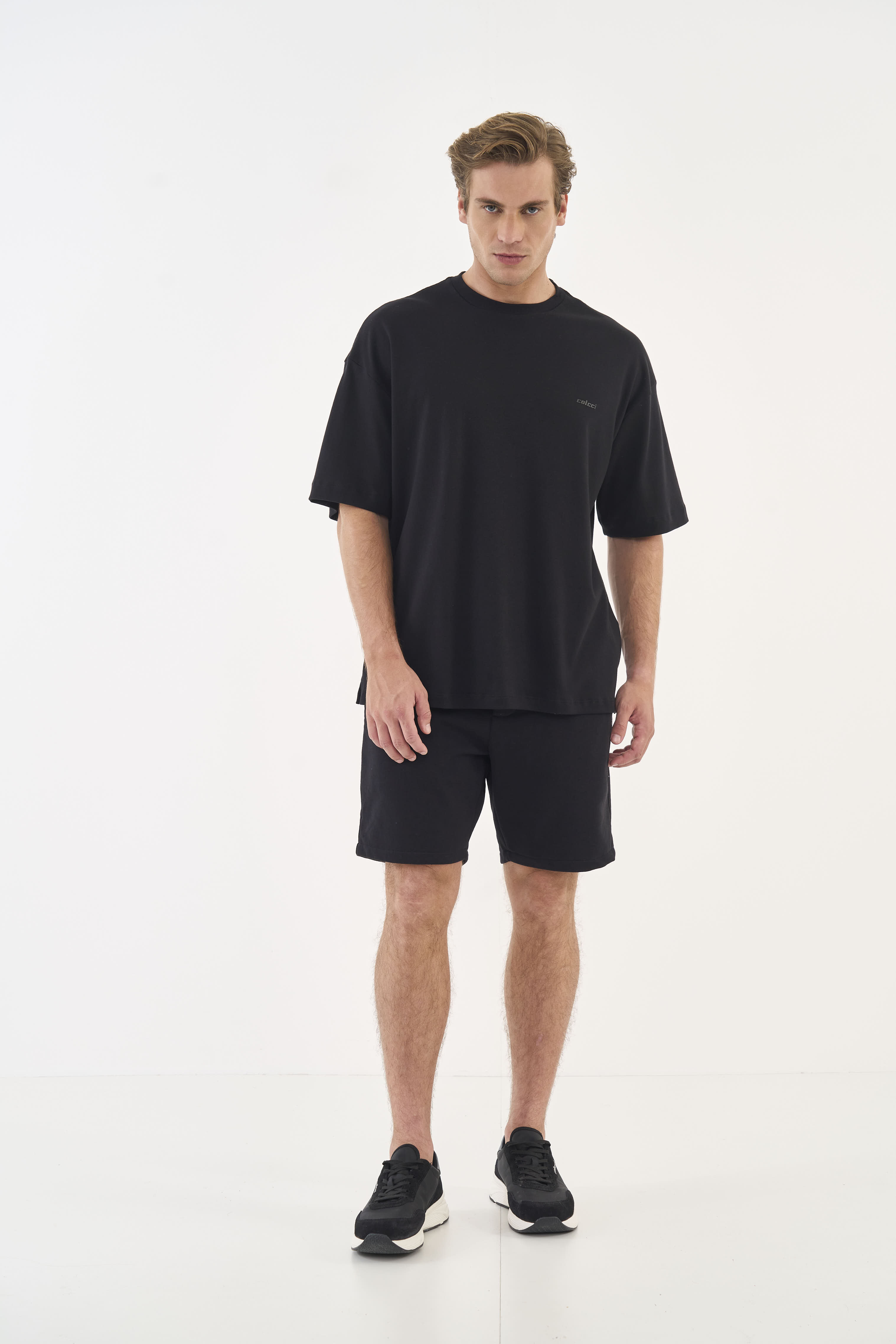 CAMISETA COLCCI G PRETO