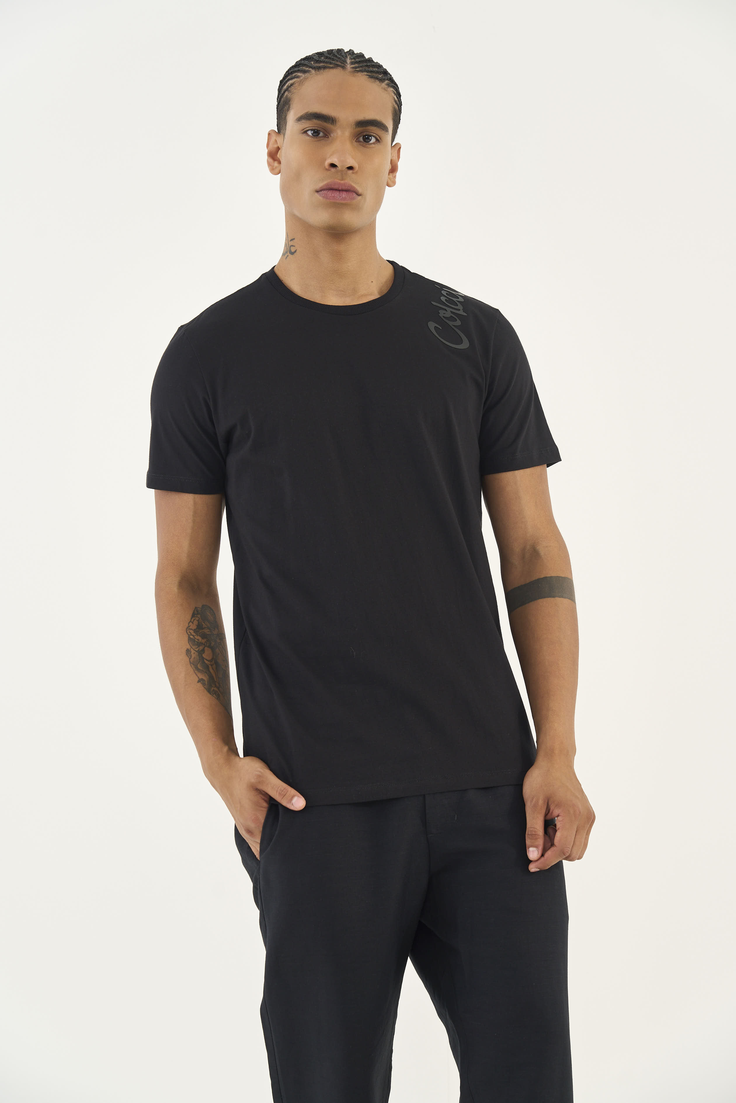 CAMISETA COLCCI GG PRETO