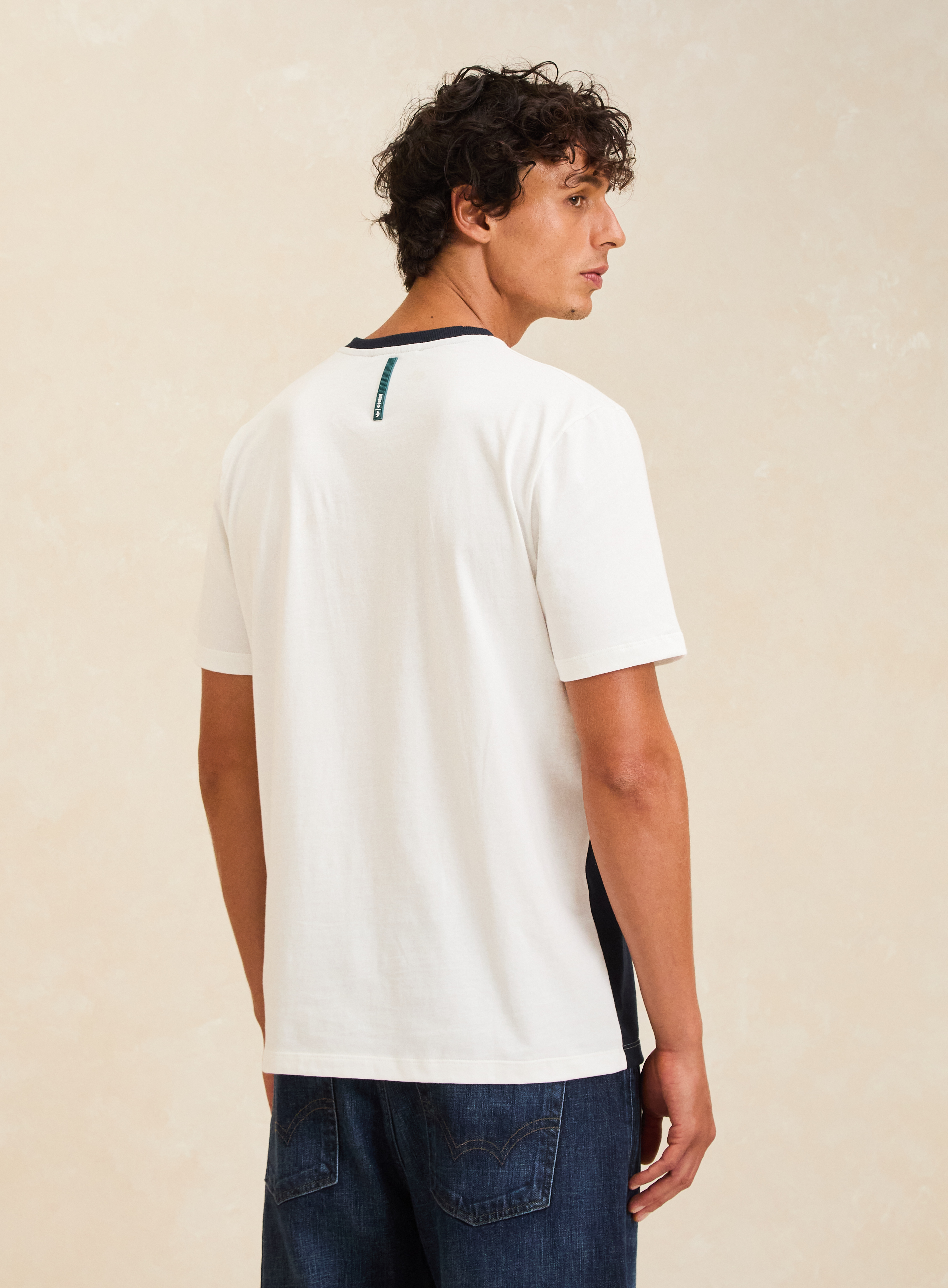 CAMISETA ADIDAS FORUM GG OFF SHELL