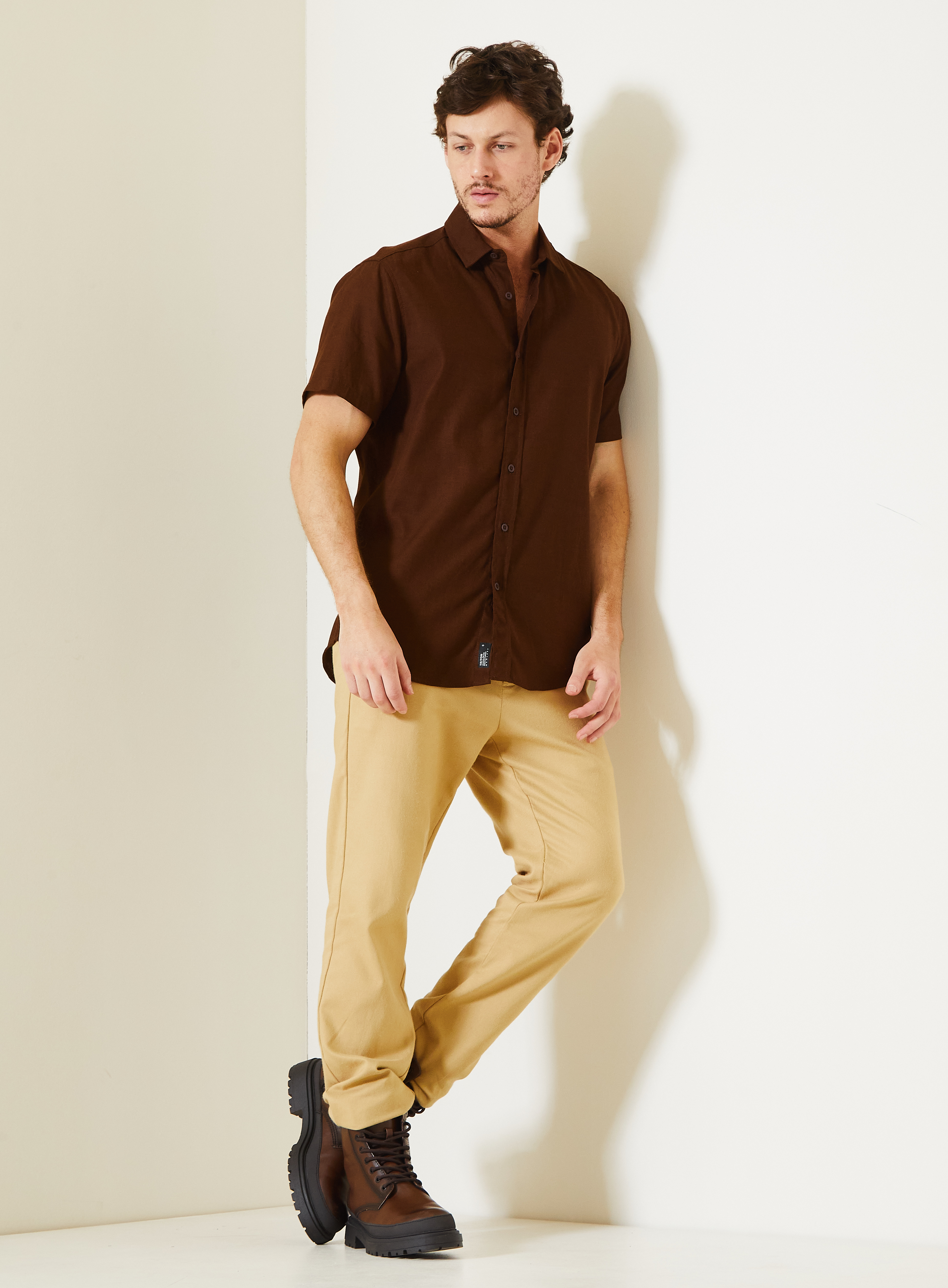 CAMISA LINHO RESORT M MARROM NOBUCK