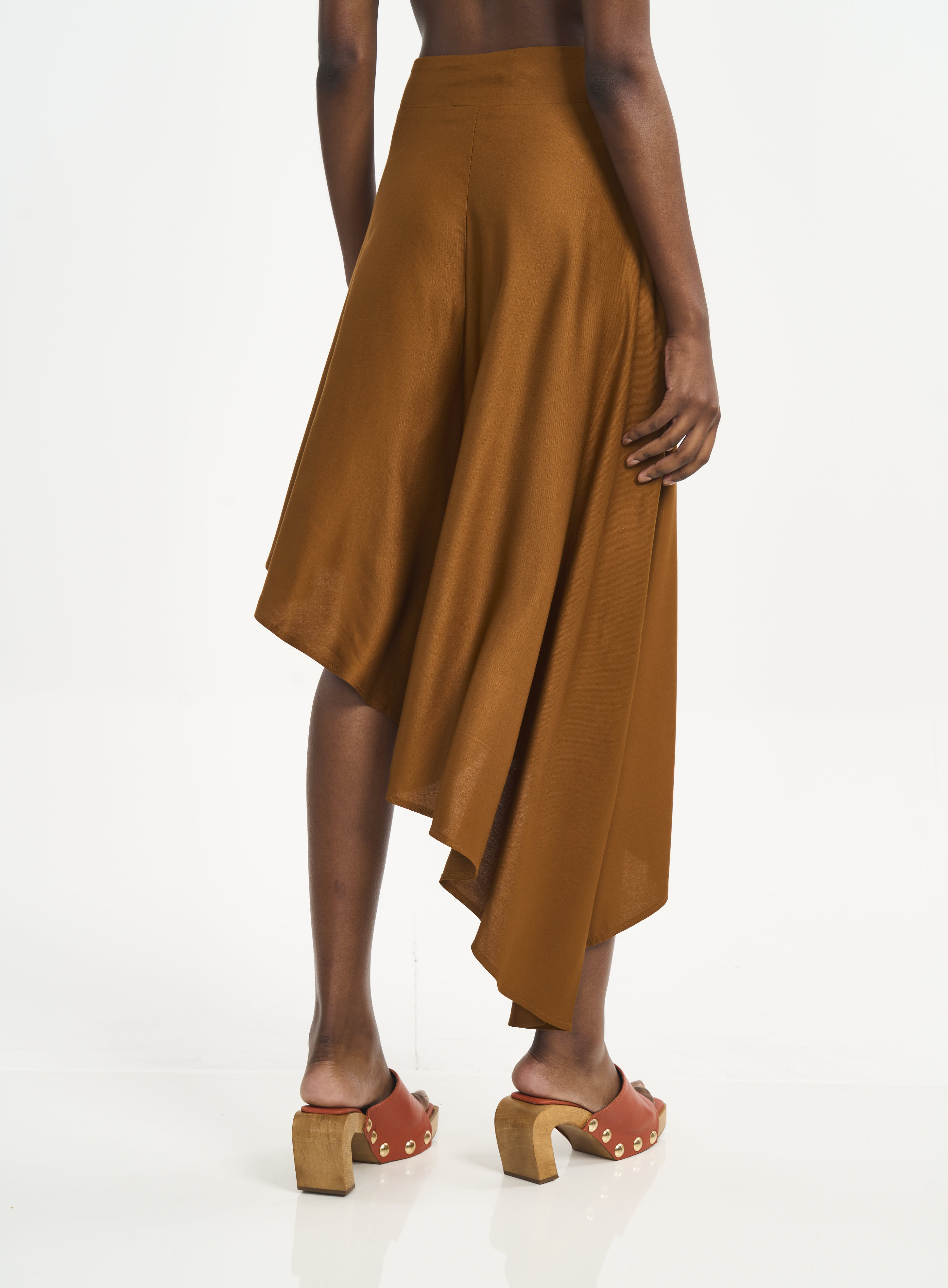 CALÇA COLCCI G MARROM DROME