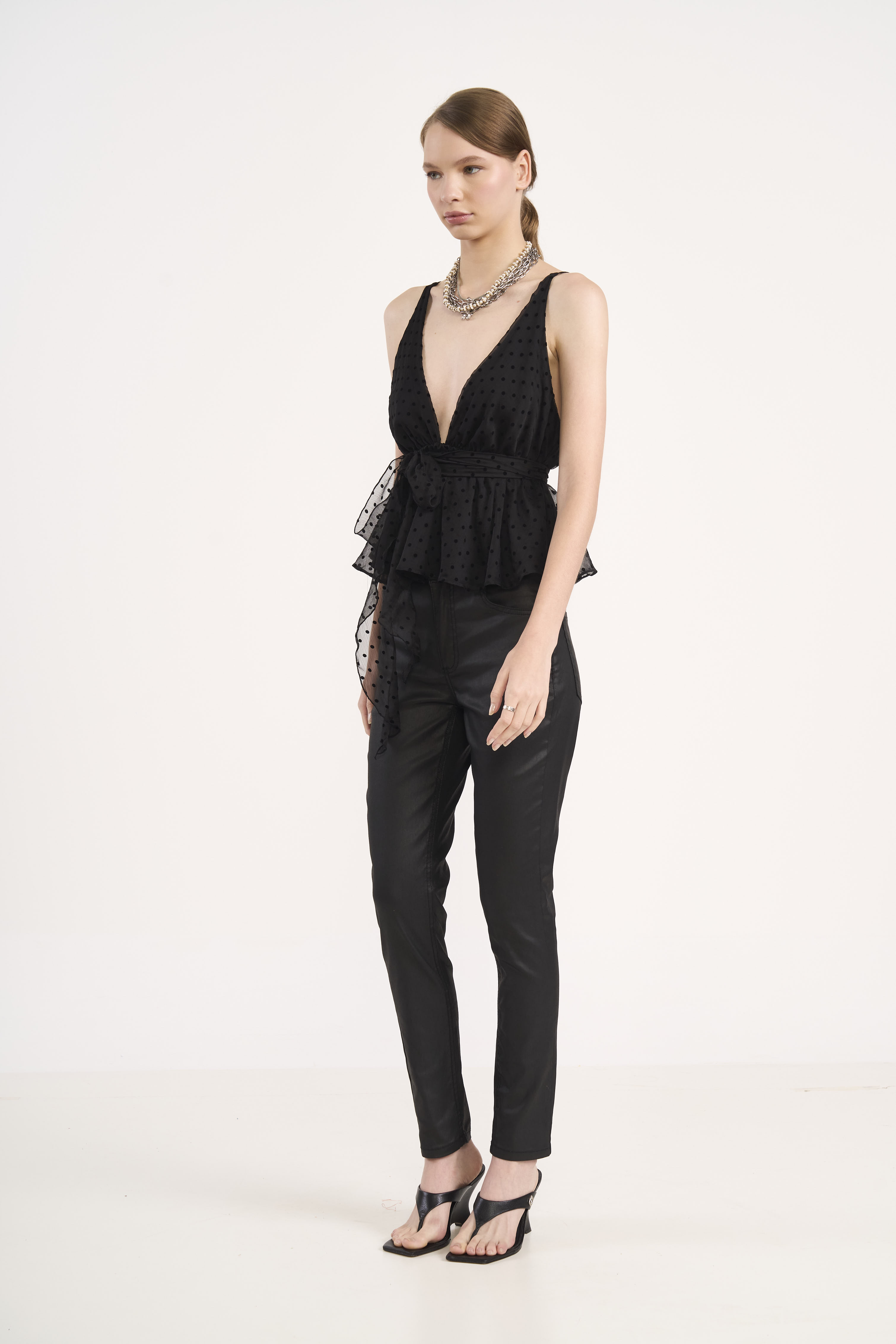 CALÇA SARJA BIA 34 PRETO