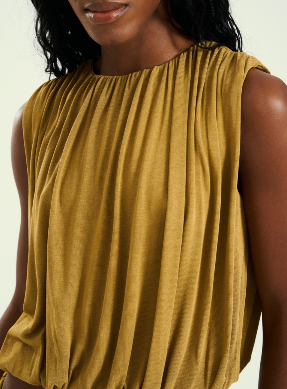 BLUSA OPEN GG BEGE GOLDEN WHE