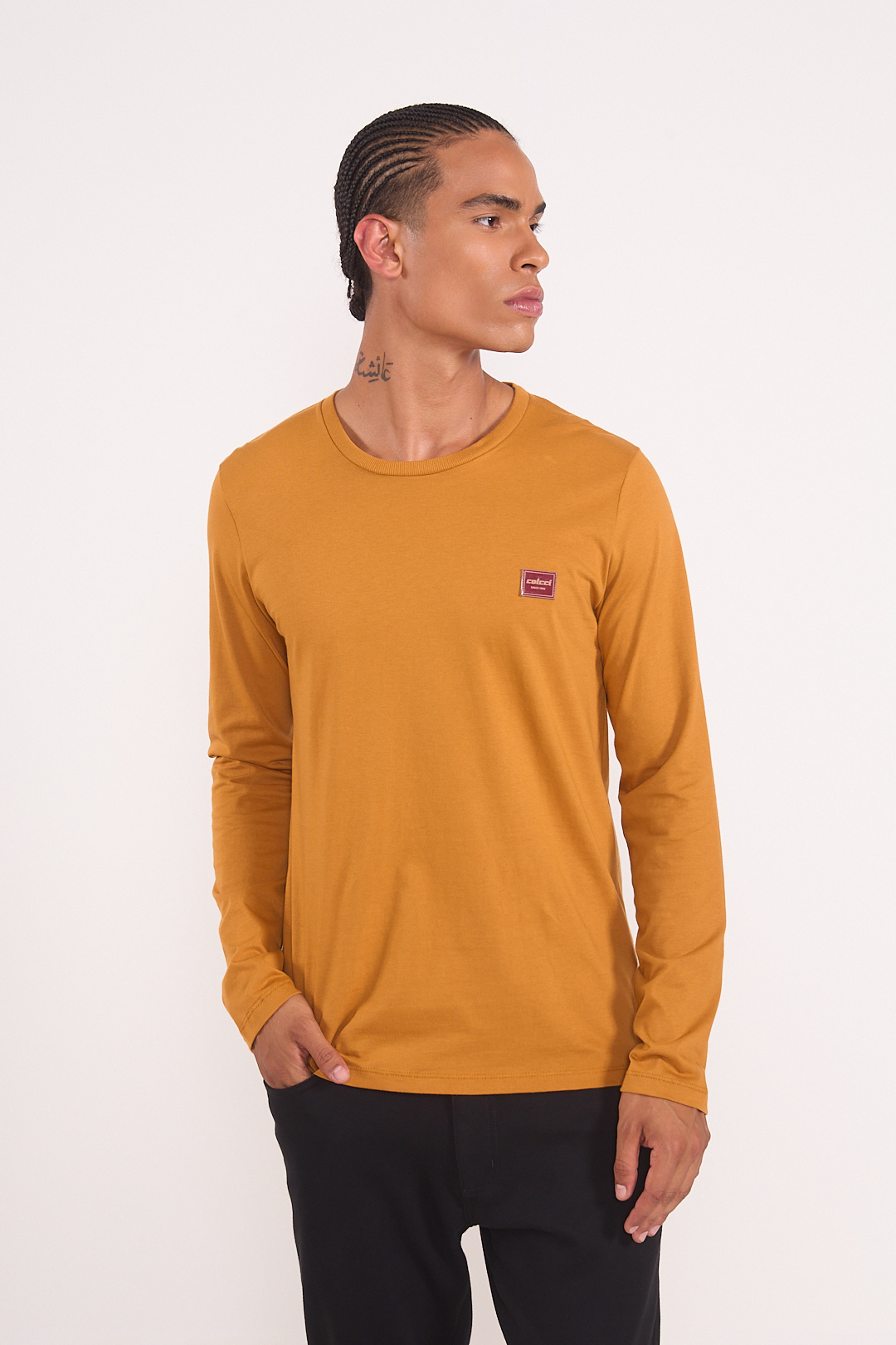 CAMISETA COLCCI G PRETO