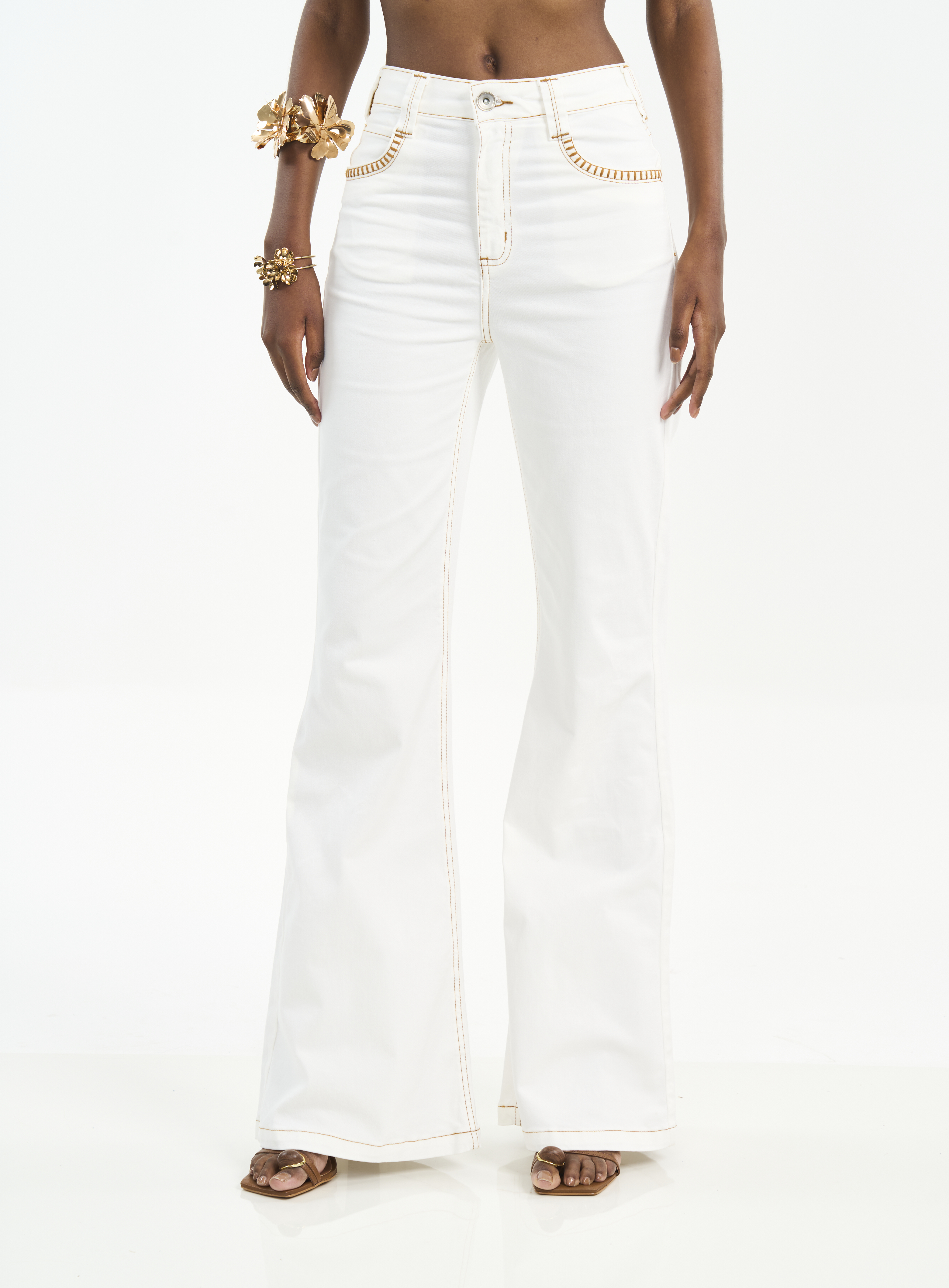 CALÇA SARJA BRUNA BOOT CUT 36 OFF SHELL