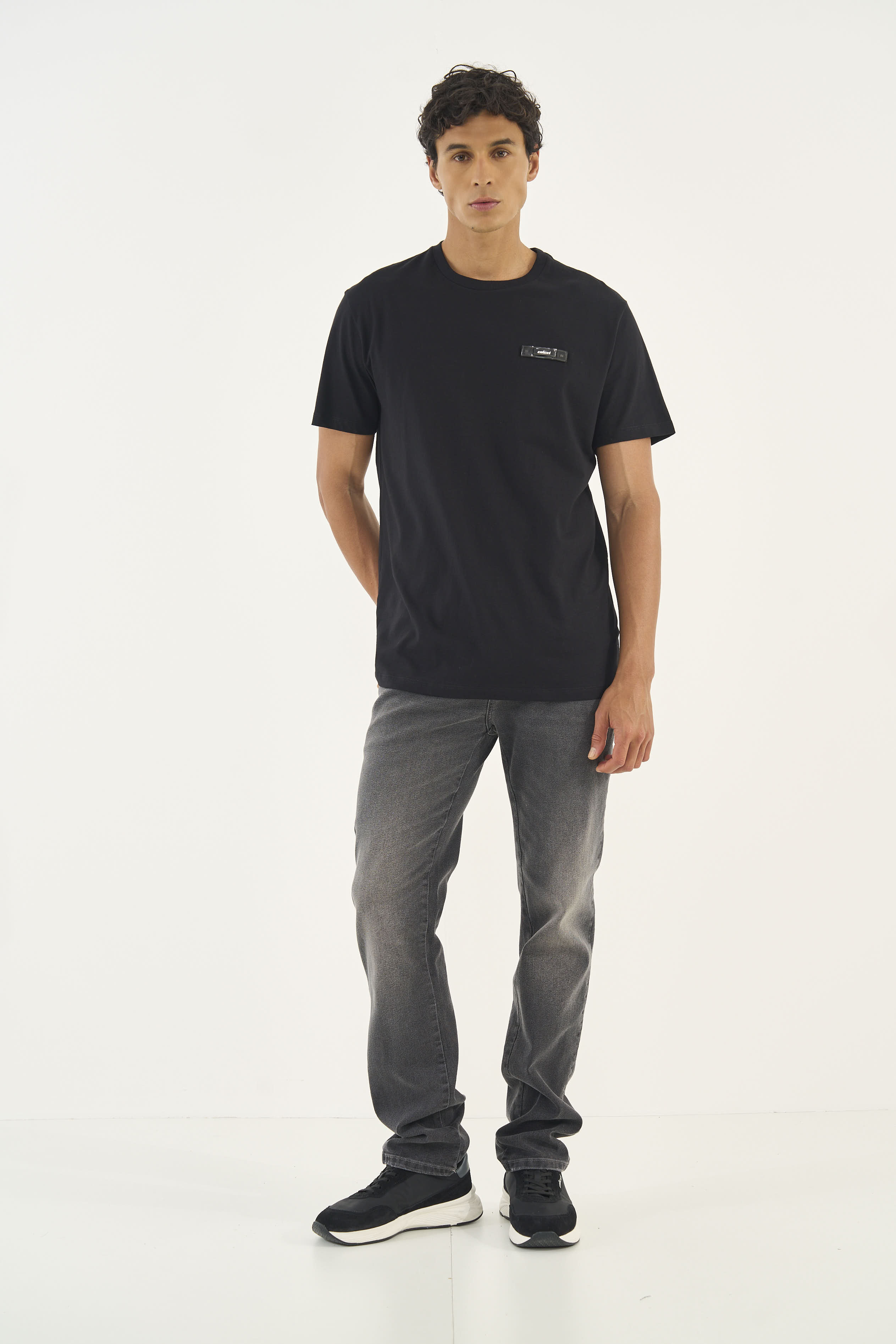 CAMISETA COLCCI G BEGE SAND CASTLE