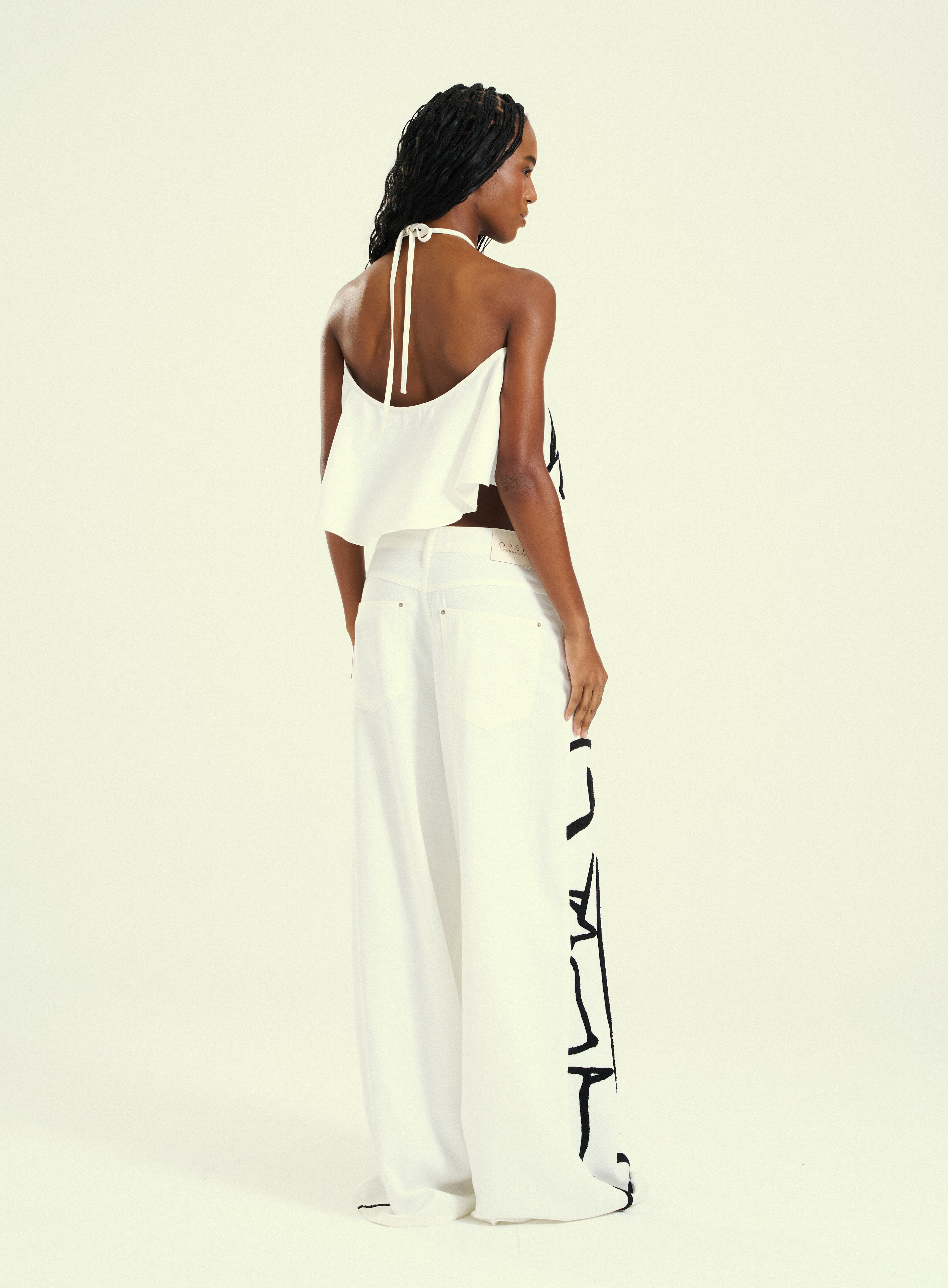 CALÇA BORDADA 34 CONTEMP.LIN.OFF