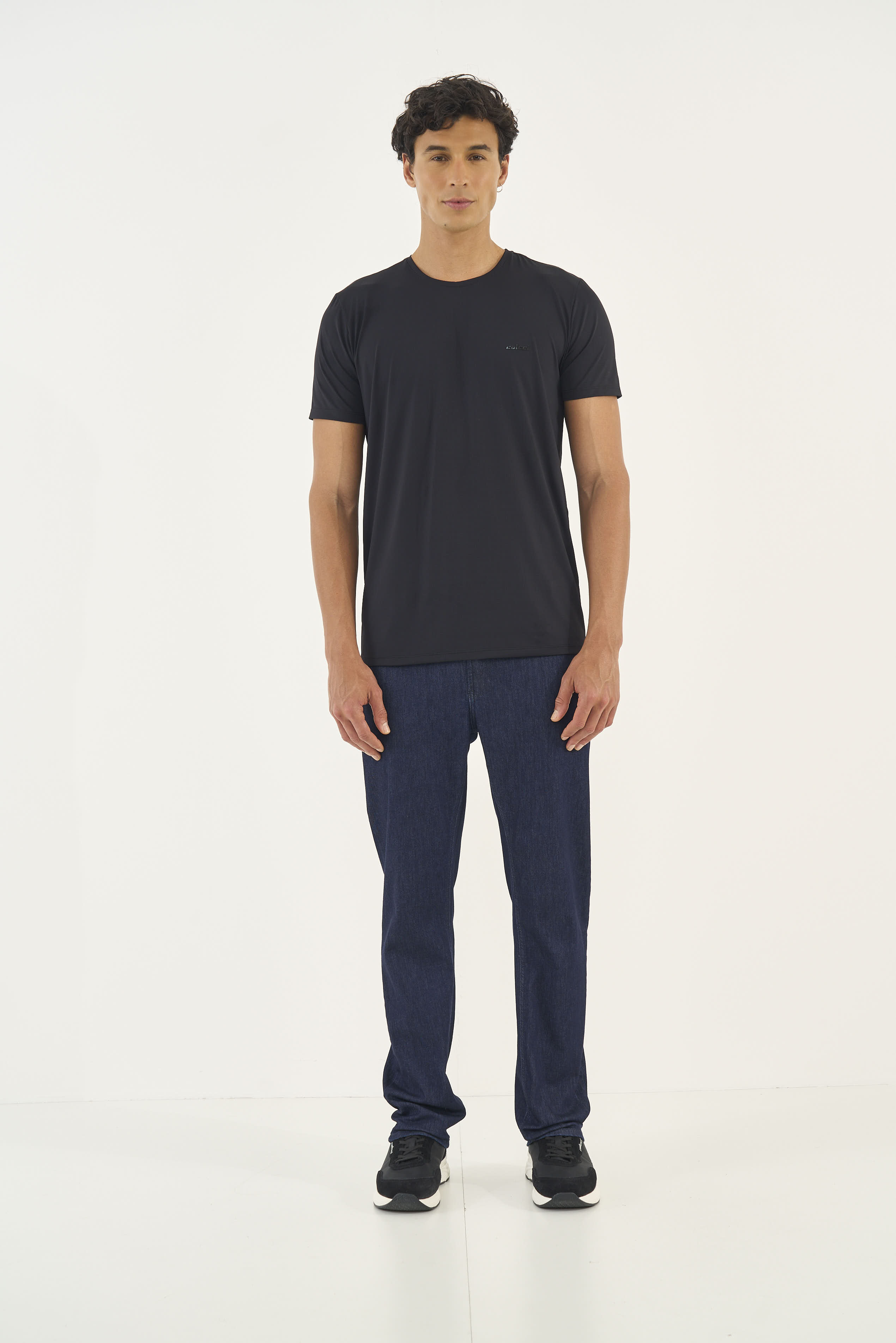 CAMISETA COLCCI GG PRETO
