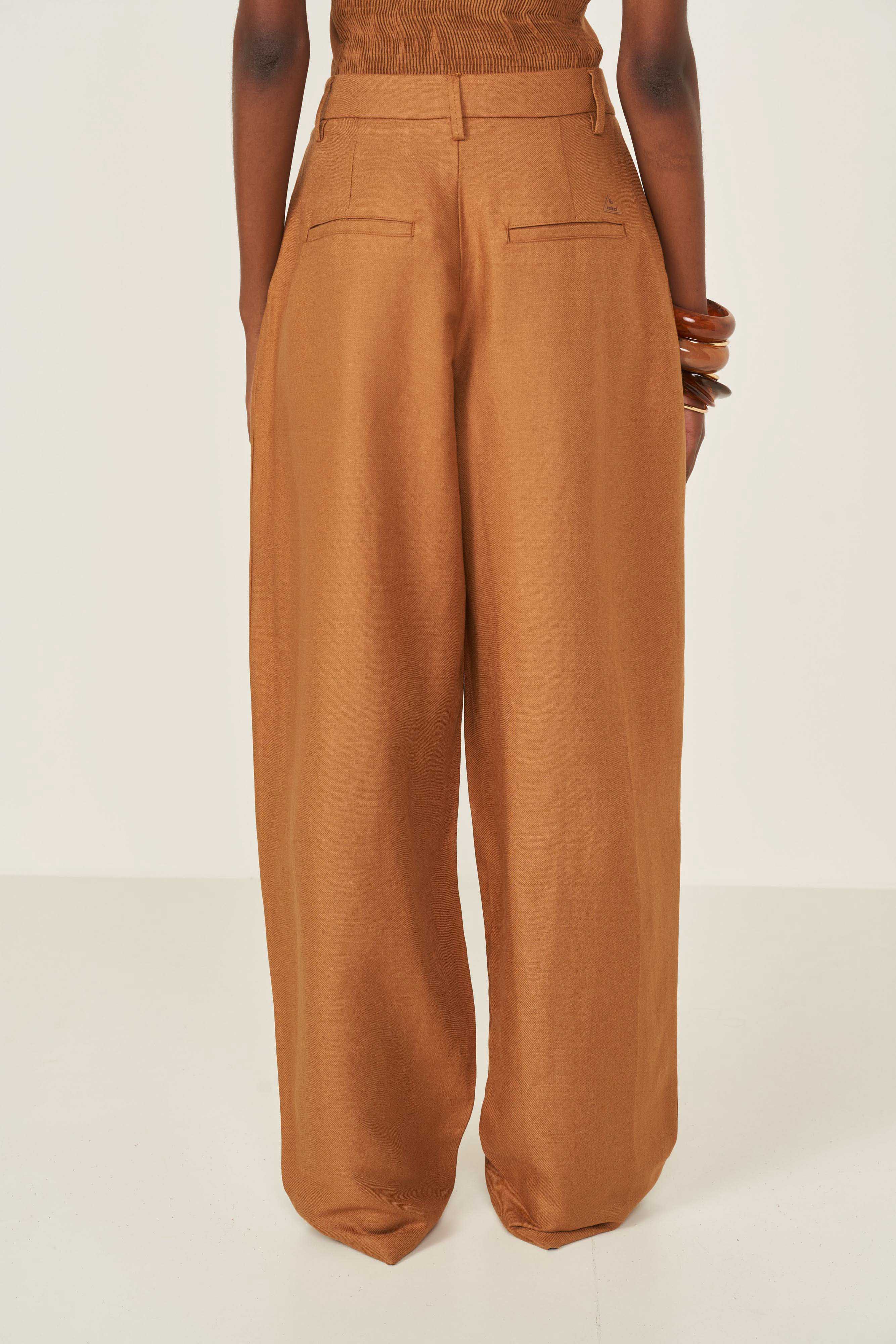 CALÇA LINHO 42 MARROM EVERMORE