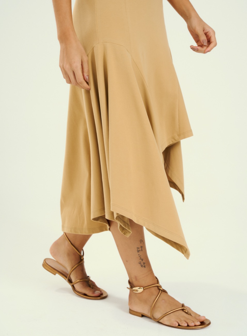 VESTIDO OPEN GG MARROM CHEASTNU
