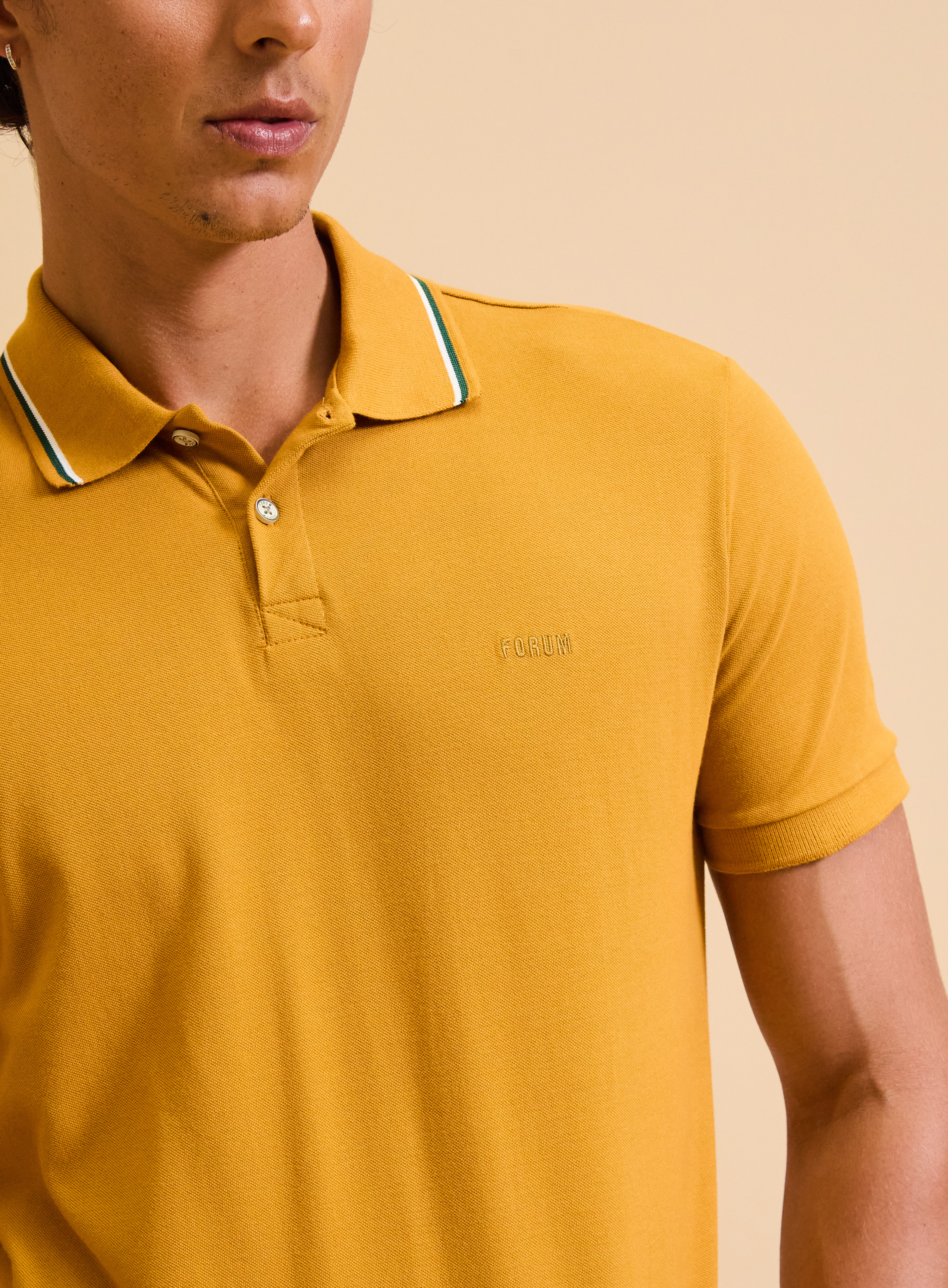 POLO FORUM GG AMARELO SWIFT