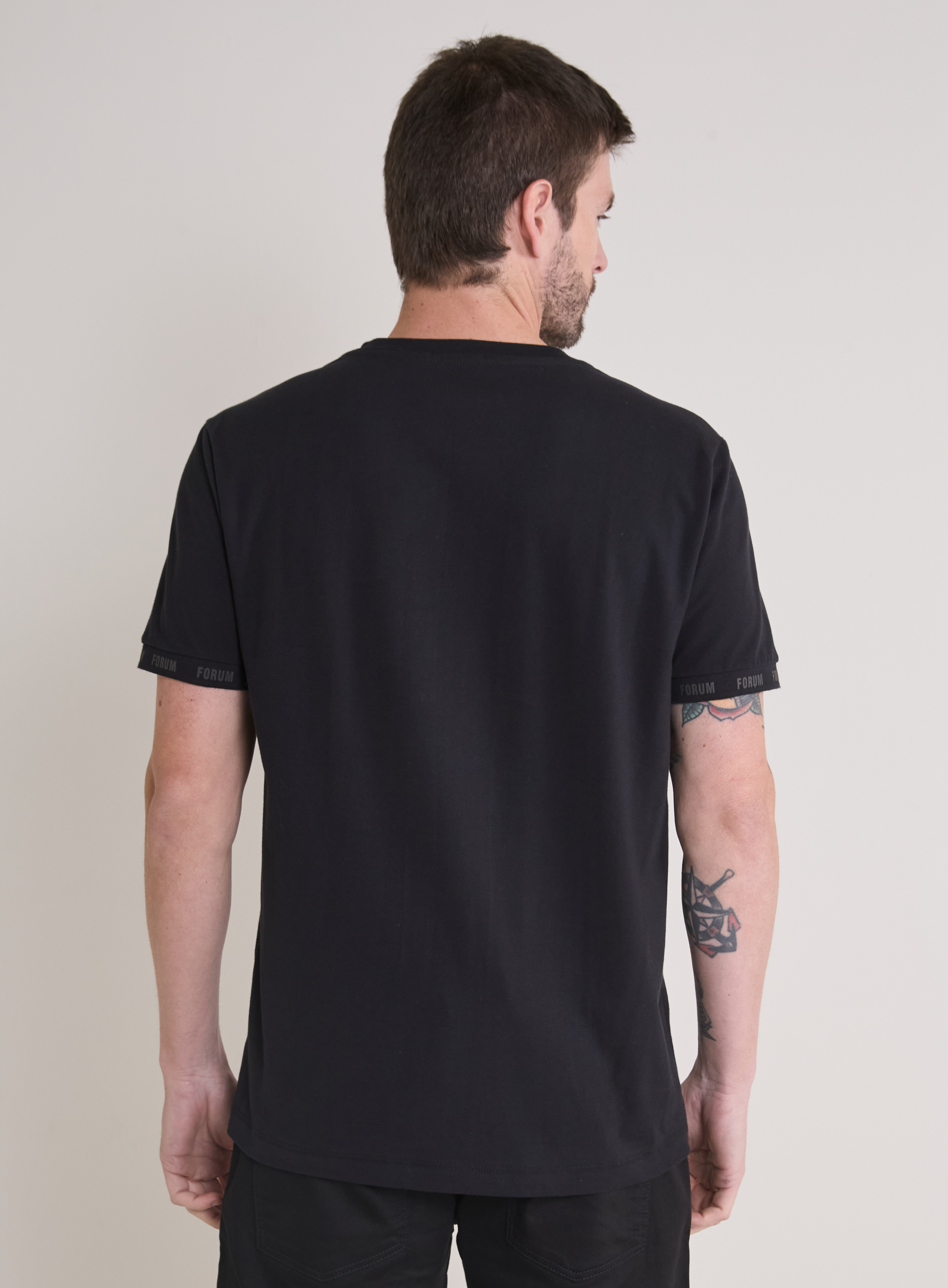 CAMISETA FORUM GG PRETO