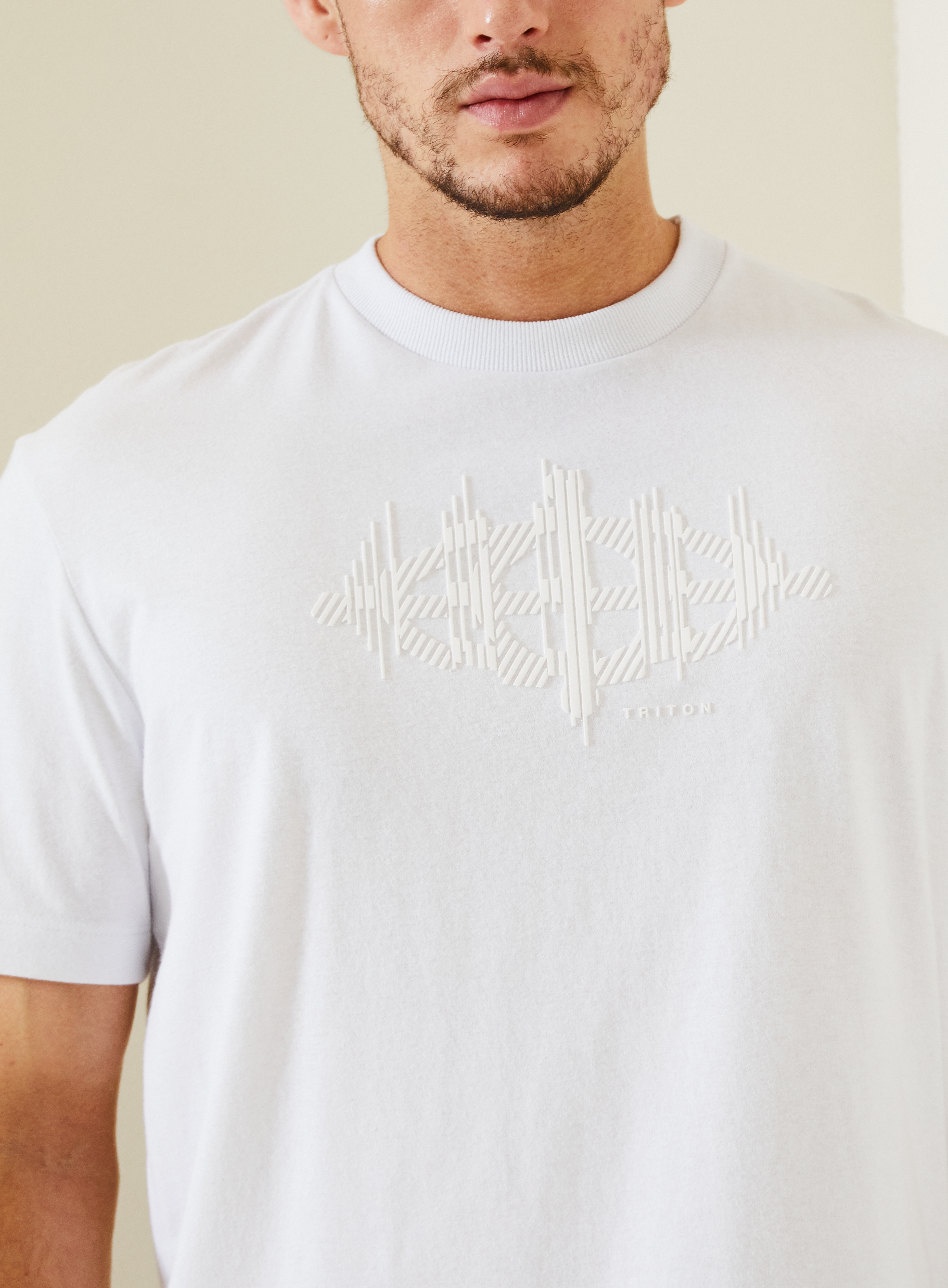 CAMISETA TRITON GG BRANCO