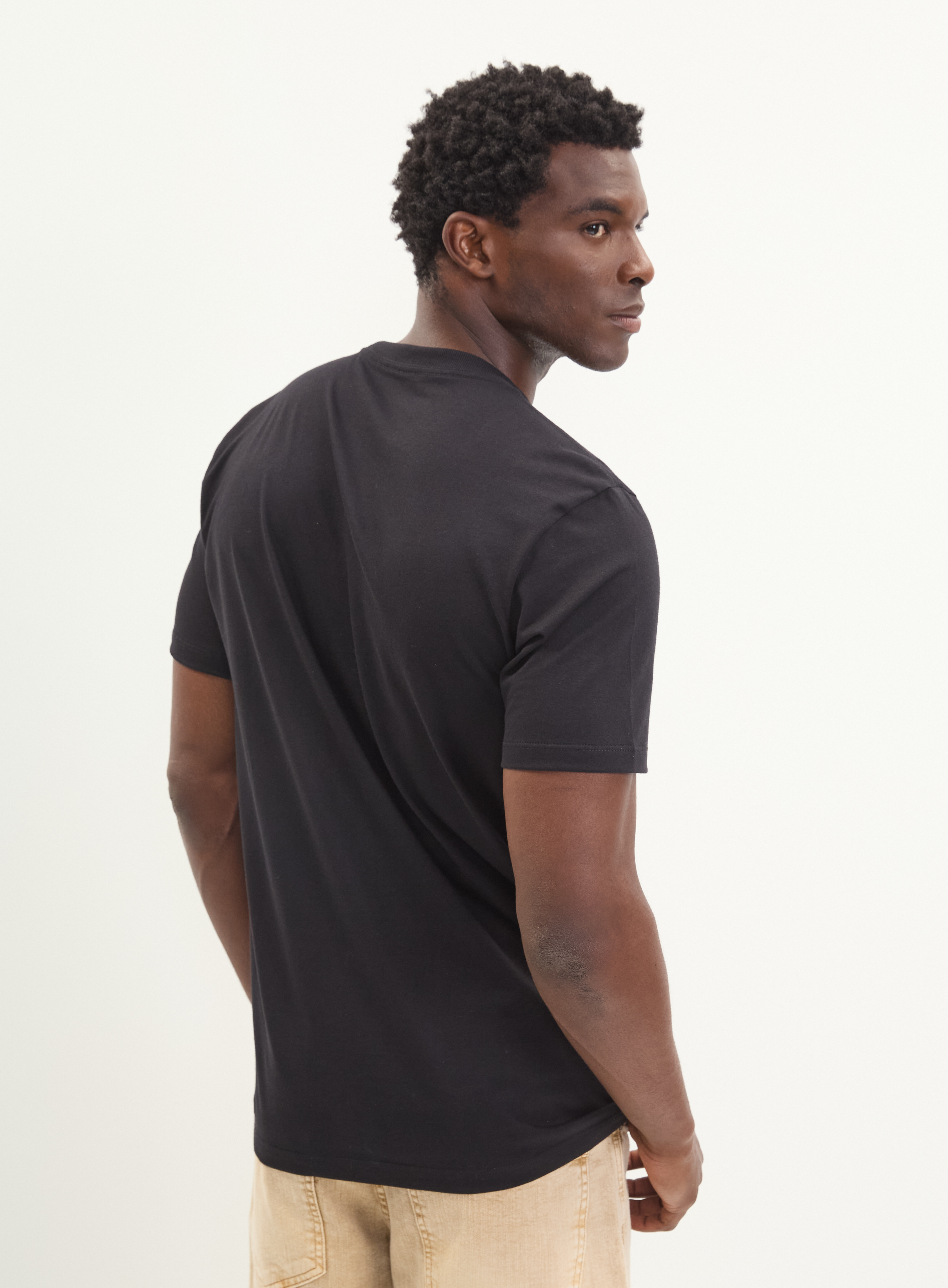 CAMISETA COLCCI GG PRETO