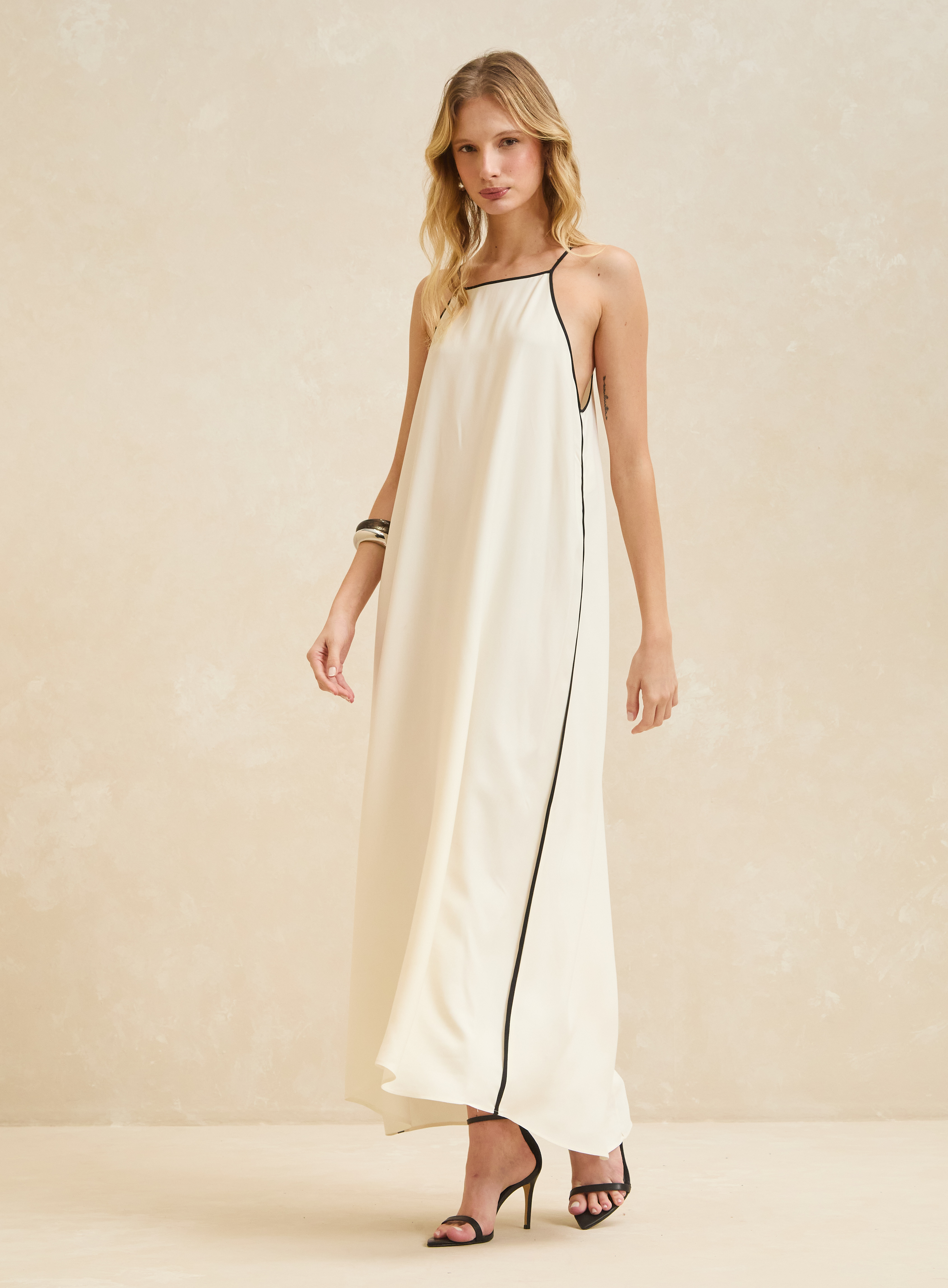 VESTIDO FORUM G OFF SHELL/PRETO