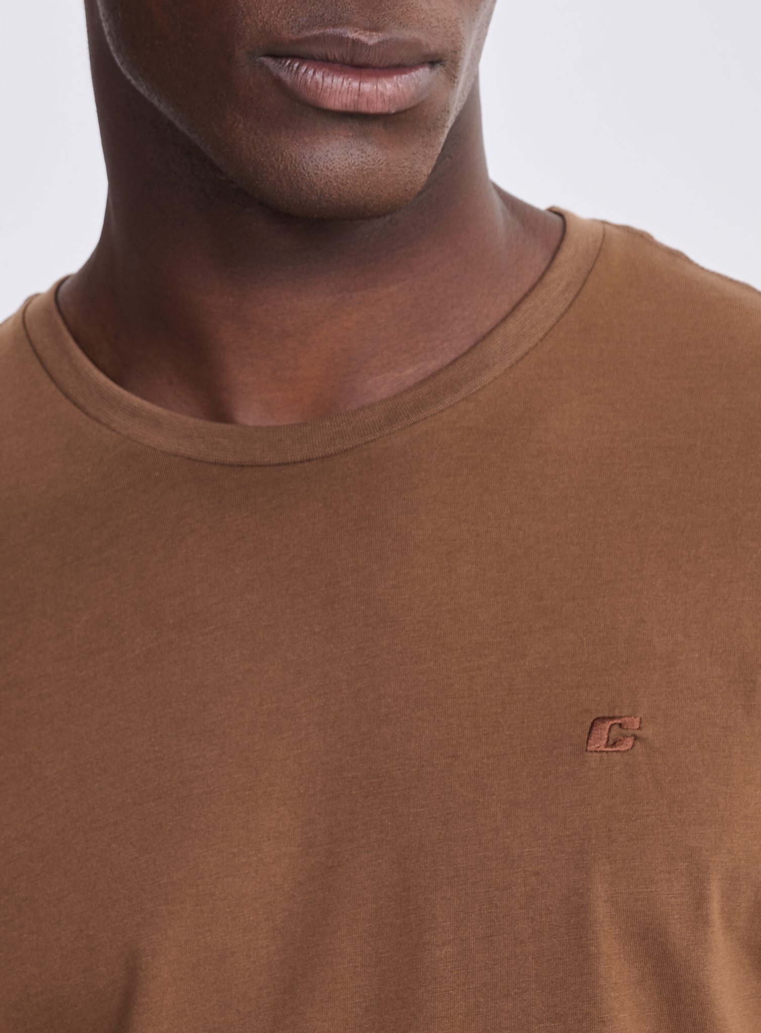 CAMISETA COLCCI G AZUL DARKNESS