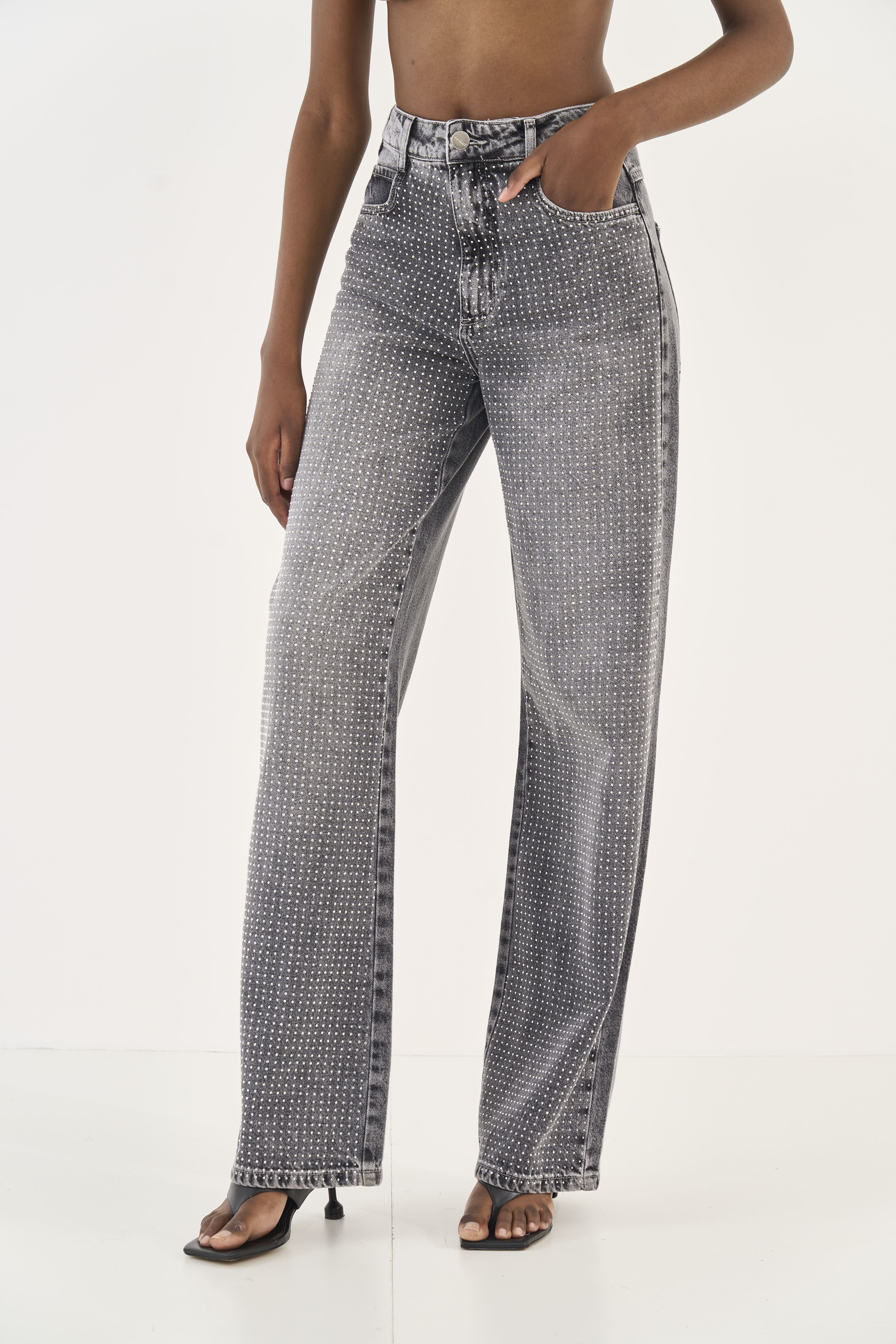 CALÇA JEANS JULIETTE COM APLICAÇÃO 38 IND.PRETO