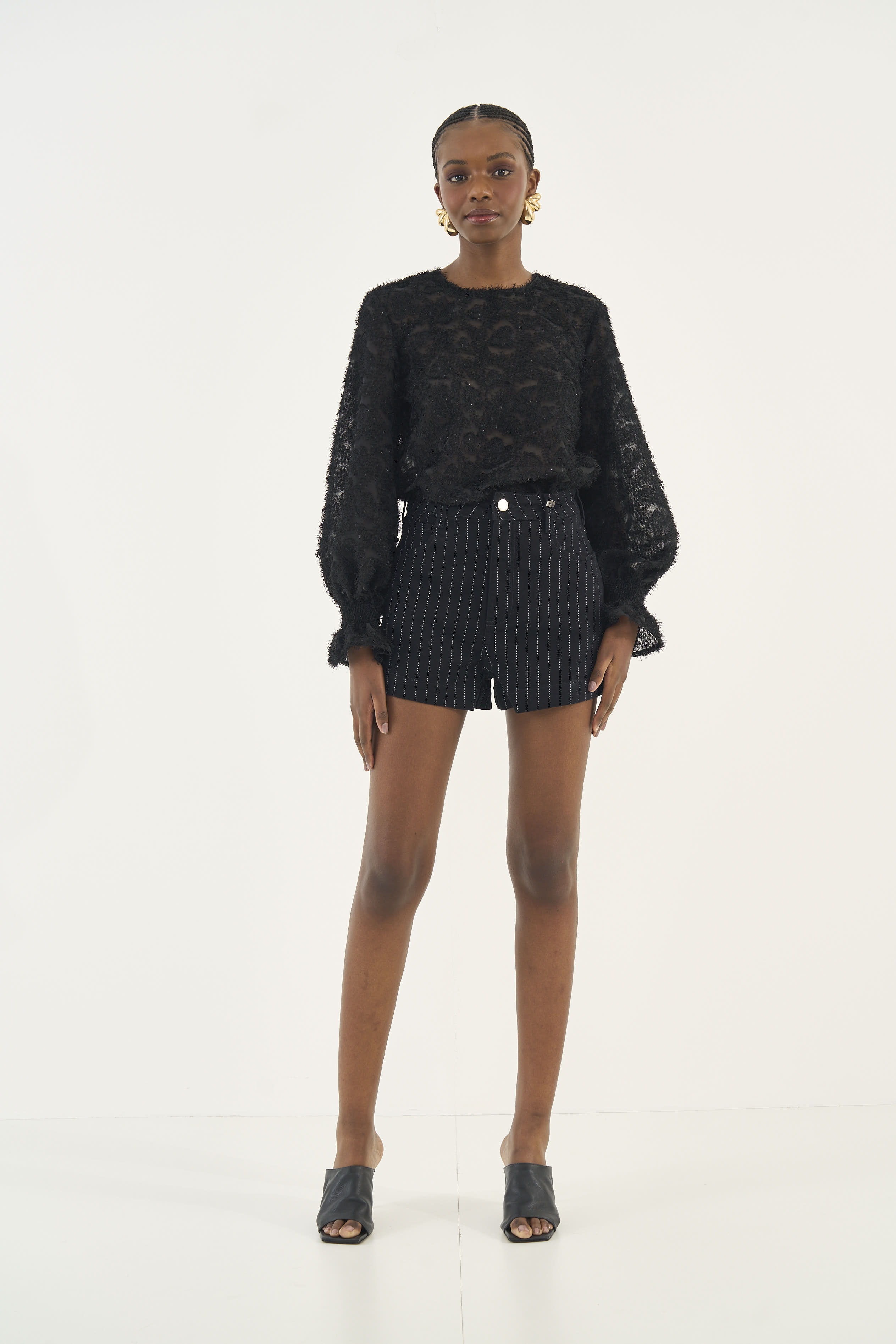 SHORT SARJA JOANA 36 PRETO