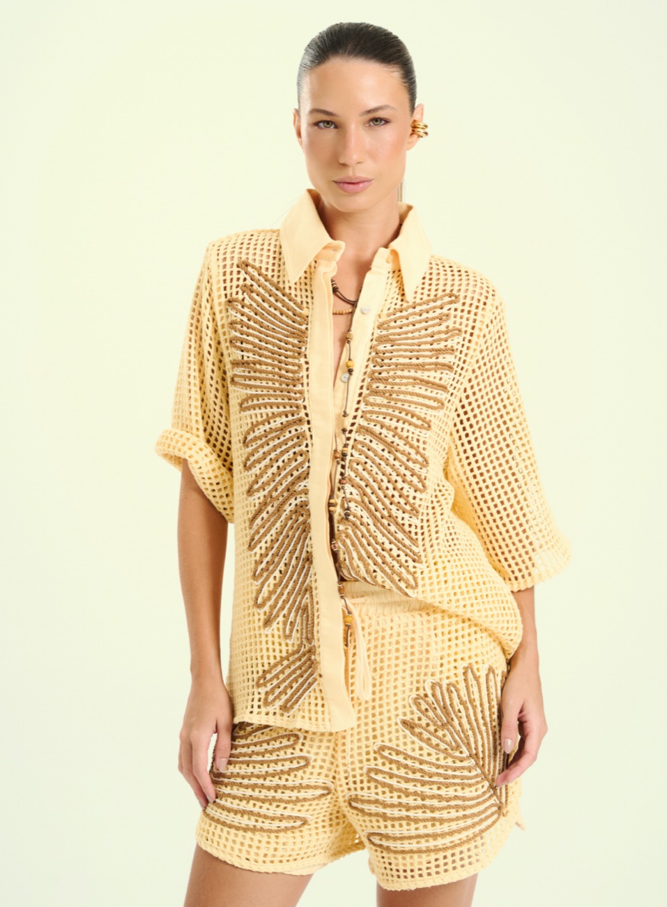 SHORT LINHO BORDADO G AMARELO SUNSHIN
