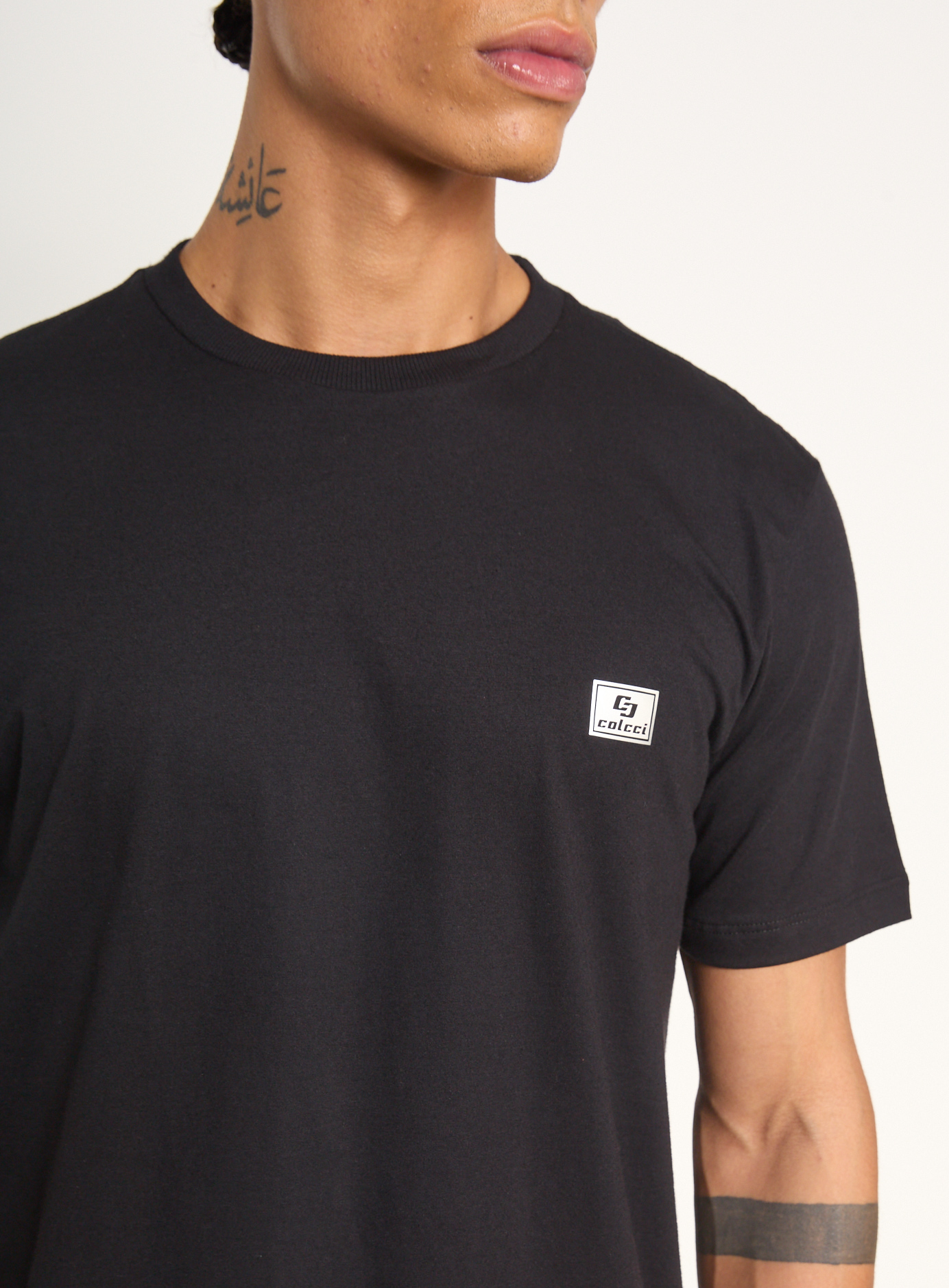 CAMISETA COLCCI GG PRETO