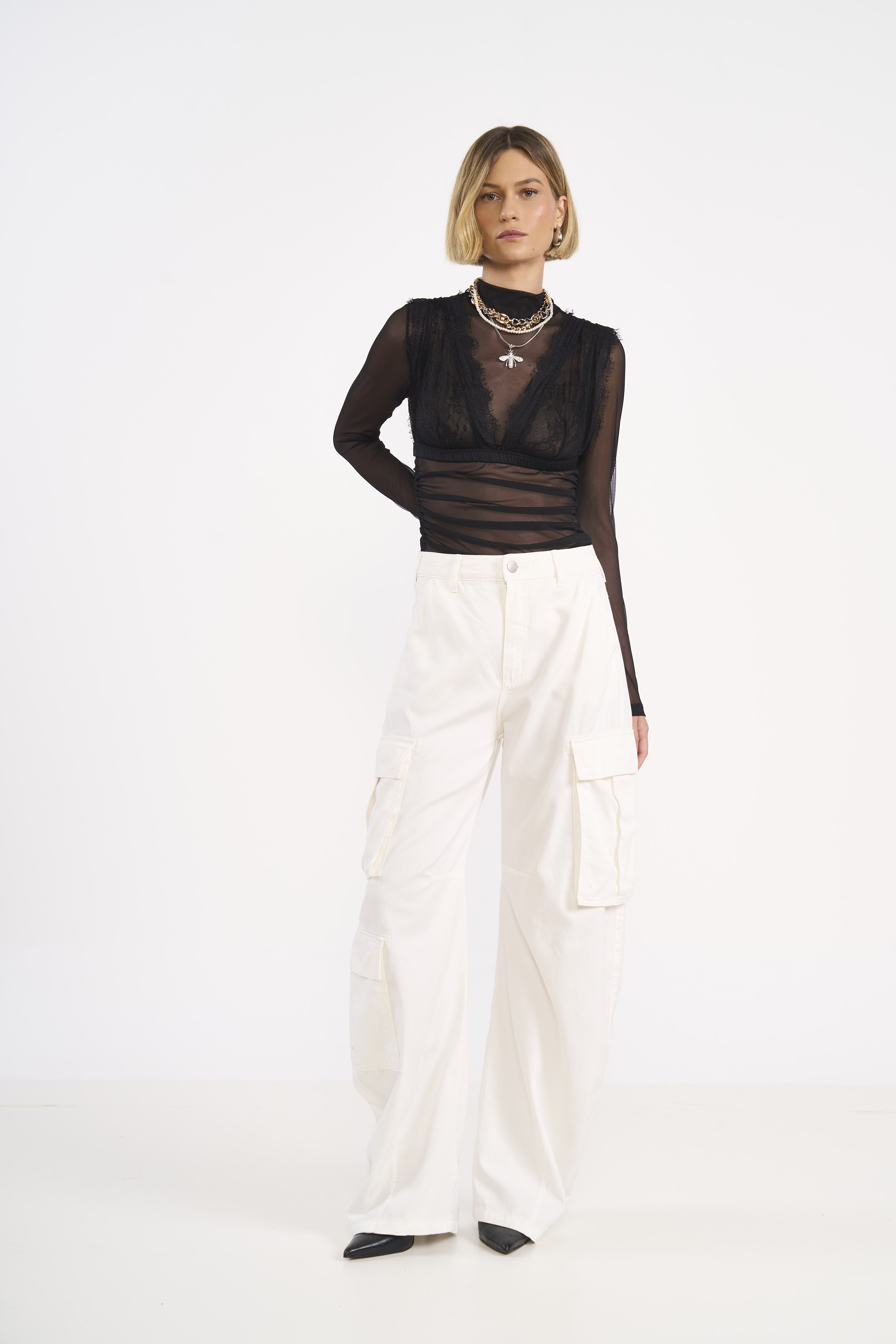 CALÇA SARJA LEONI LOW 38 OFF SHELL