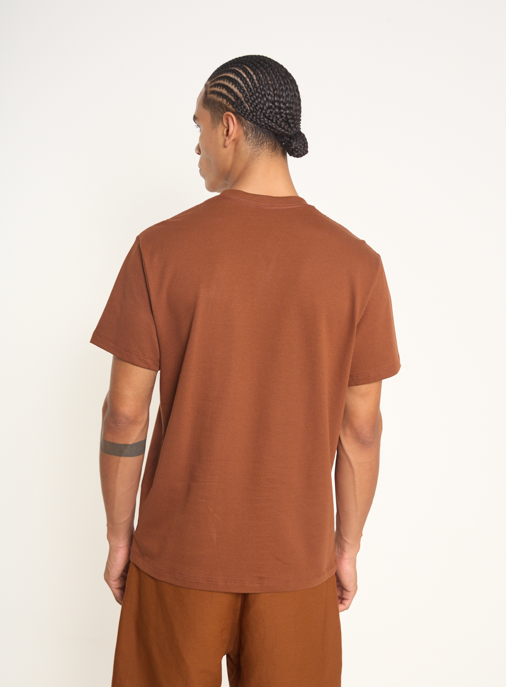 CAMISETA COLCCI GG MARROM CARVALHO