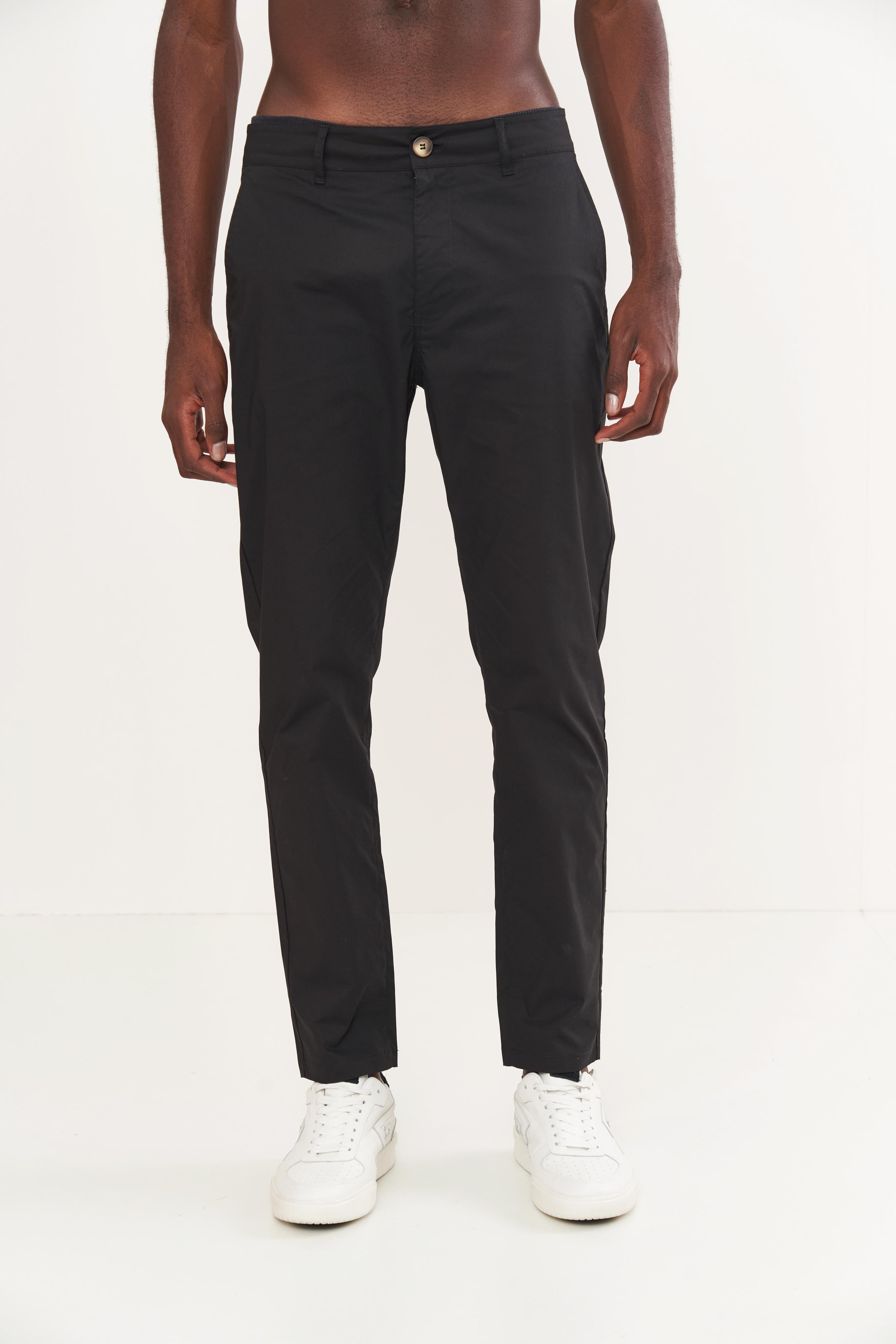 CALÇA COLCCI 46 PRETO