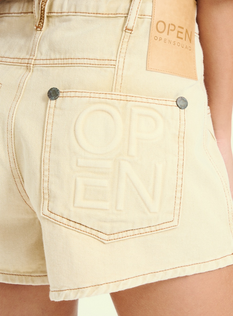 SHORT SAIA SARJA BASIC COMFORT 34 BEGE SESAME