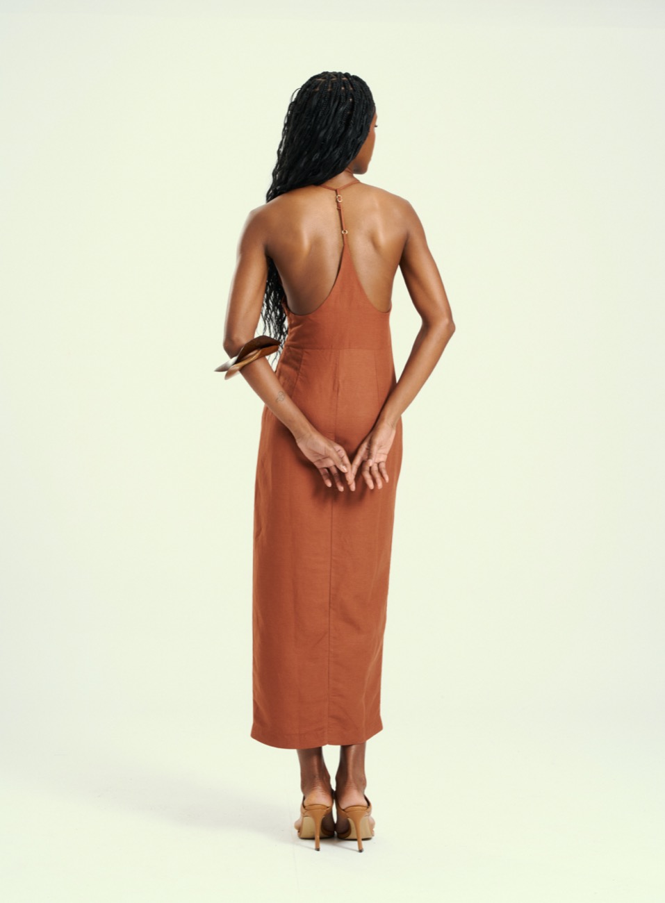 VESTIDO LINHO GG MARROM CHEASTNU