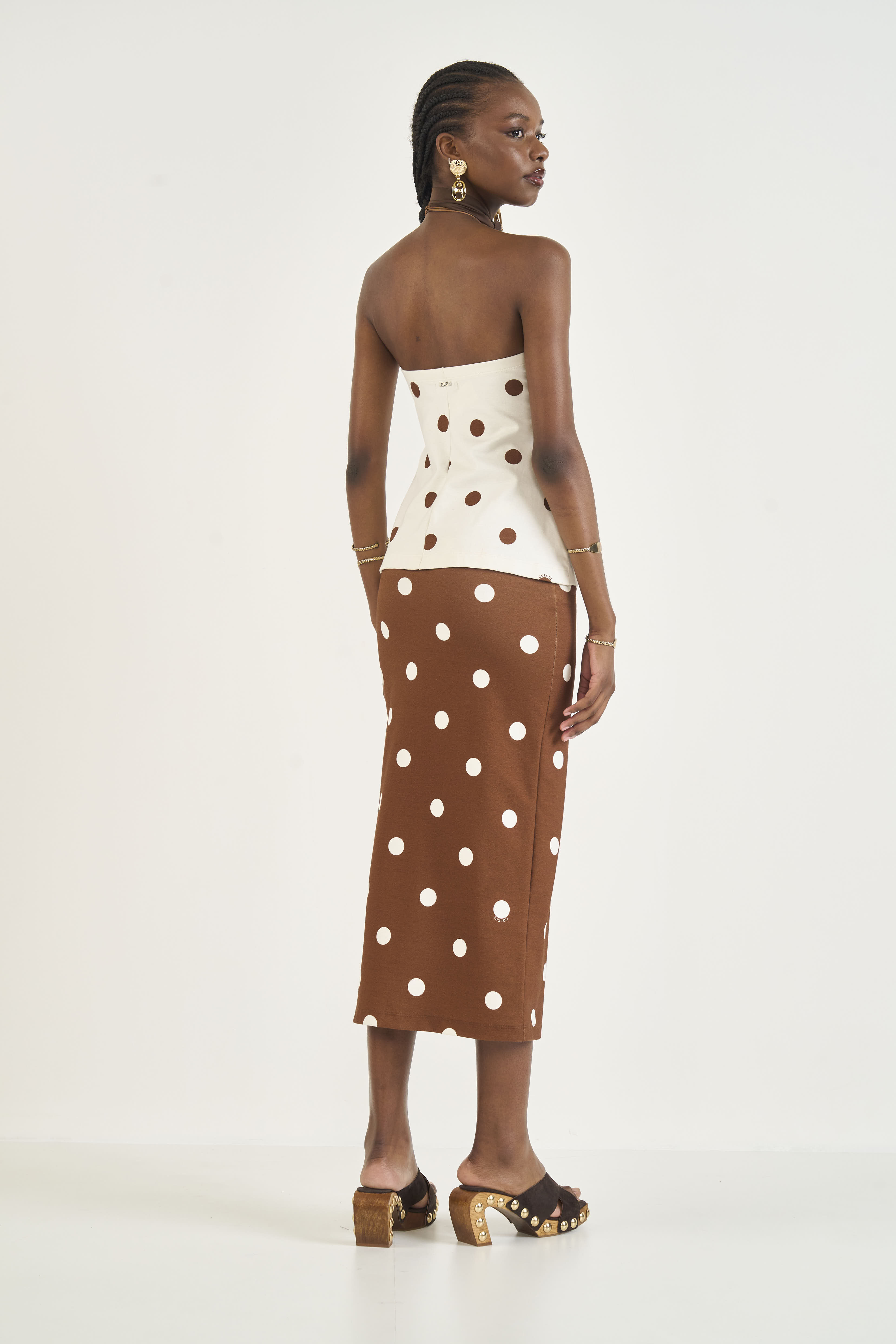 BLUSA ESTAMPADA M POA MARROM