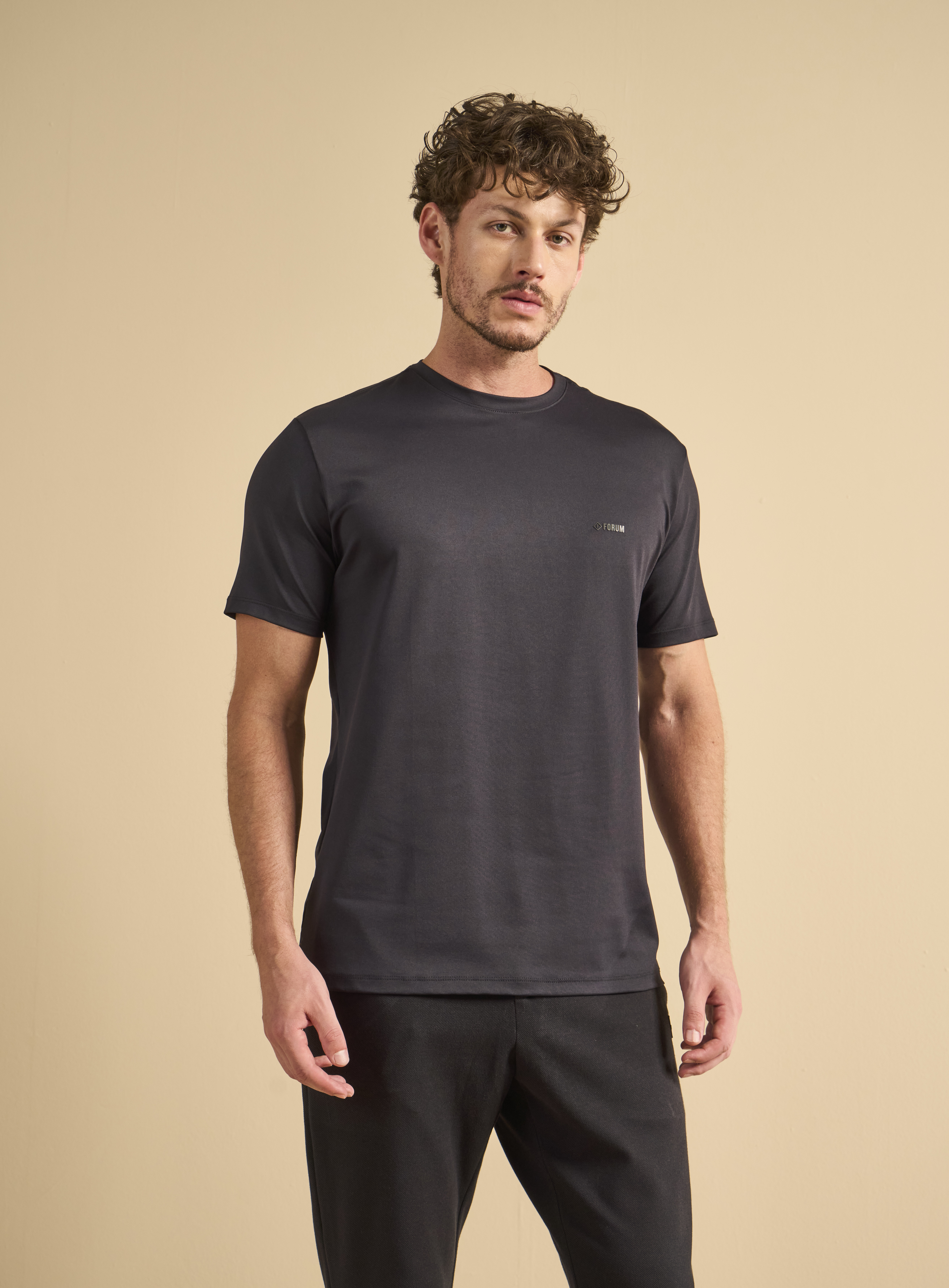 CAMISETA FORUM GG PRETO