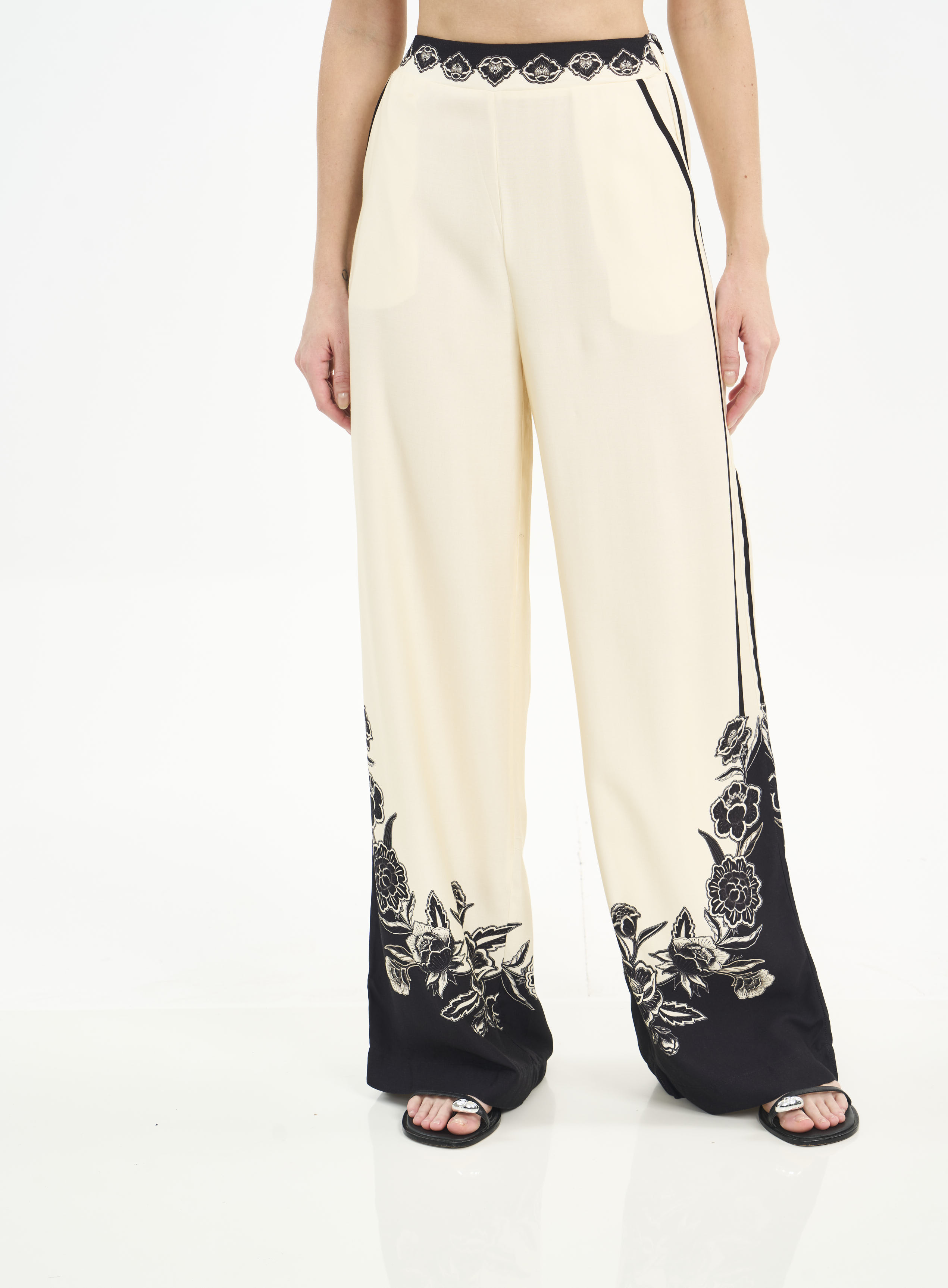 CALÇA ESTAMPADA M FLORAL BLOCK II