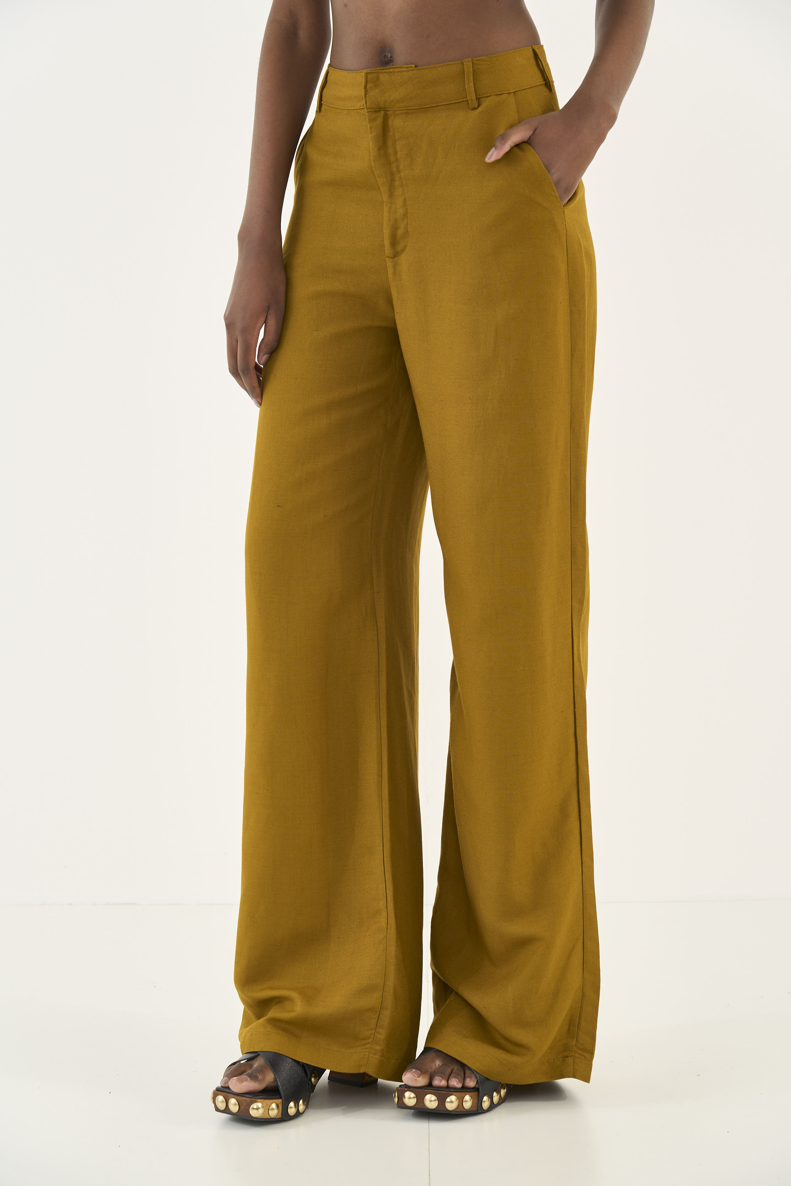 CALÇA LINHO P MARROM MIELE