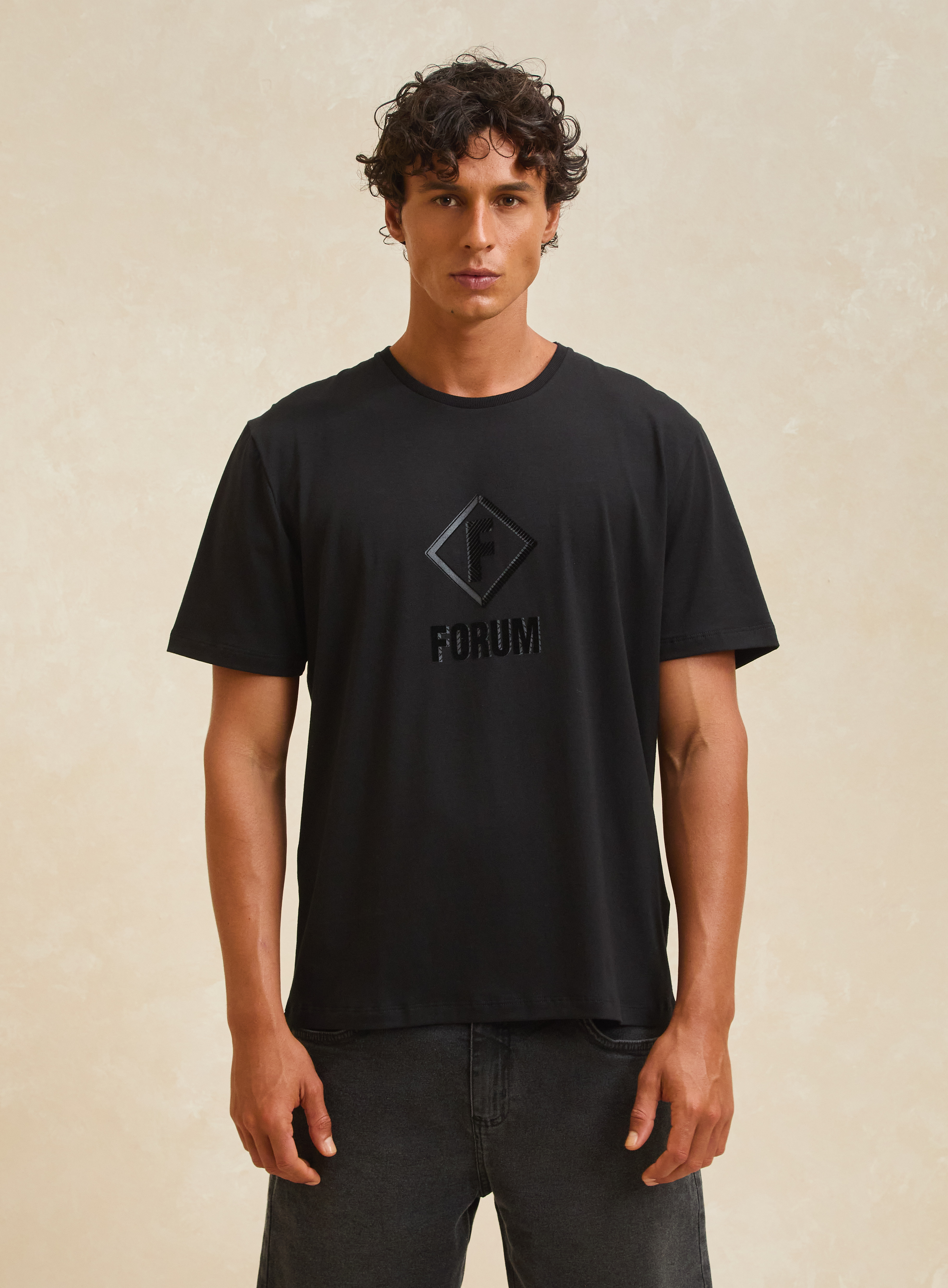 CAMISETA FORUM GG PRETO