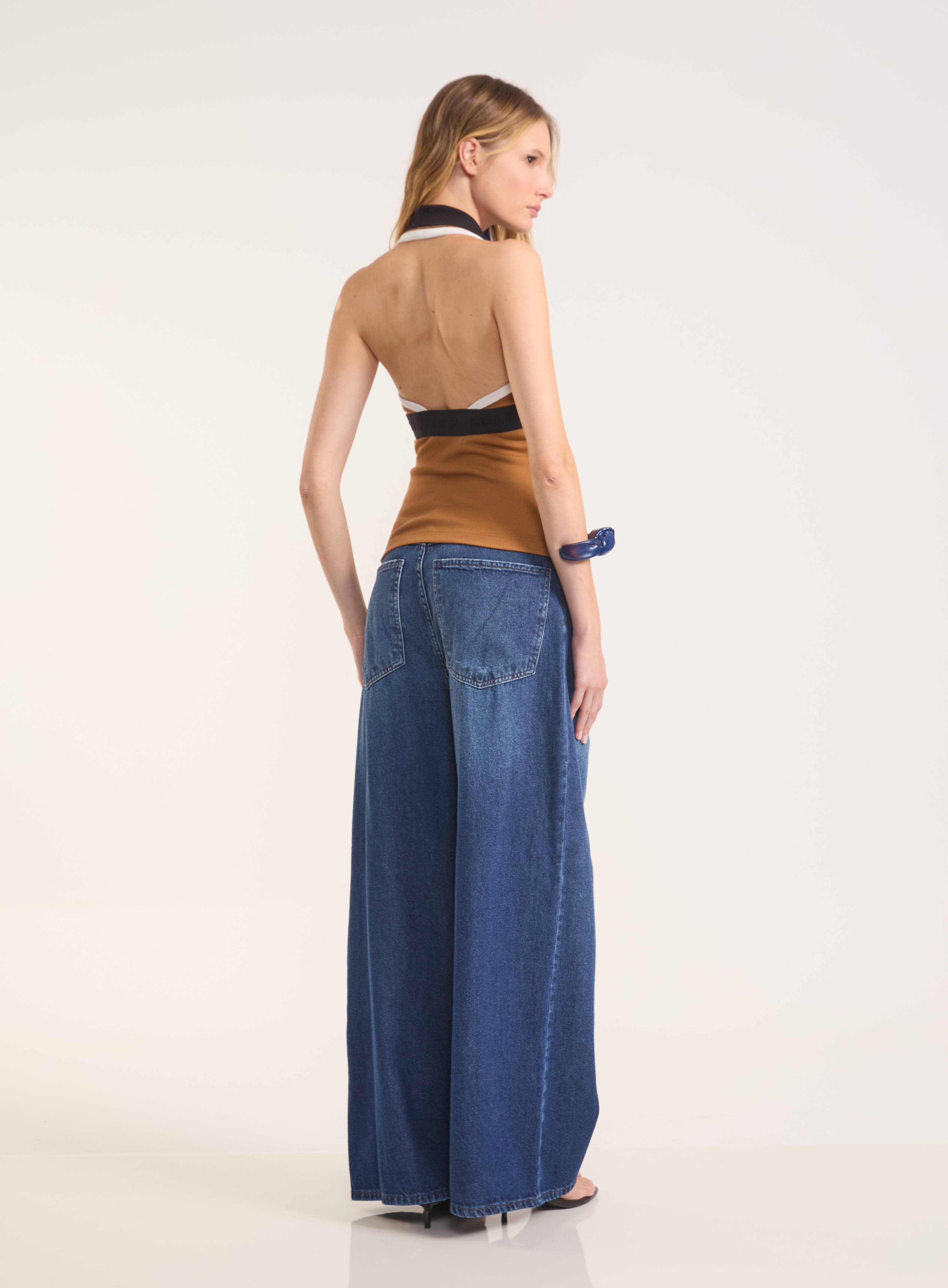 BLUSA CANELADA M MARROM EVERMORE