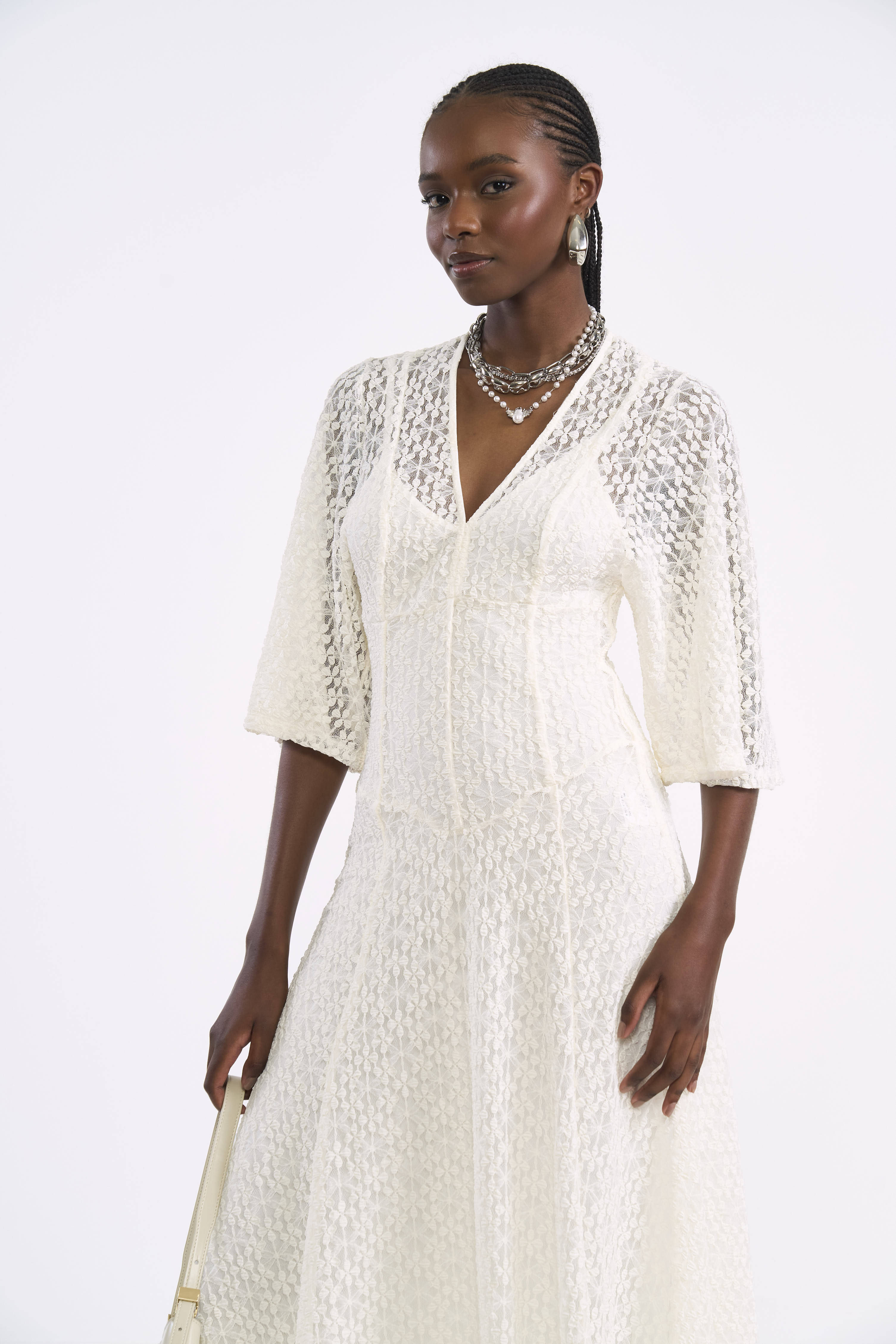 VESTIDO RENDA P OFF SHELL