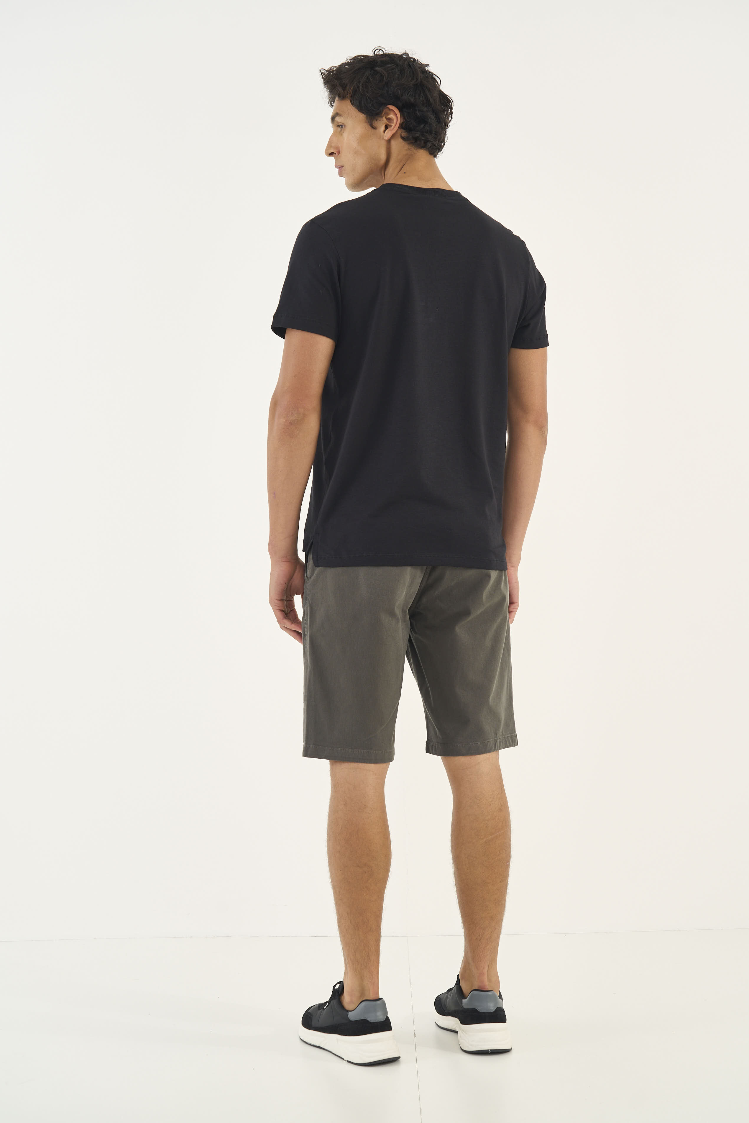 BERMUDA SARJA DAVI 36 PRETO