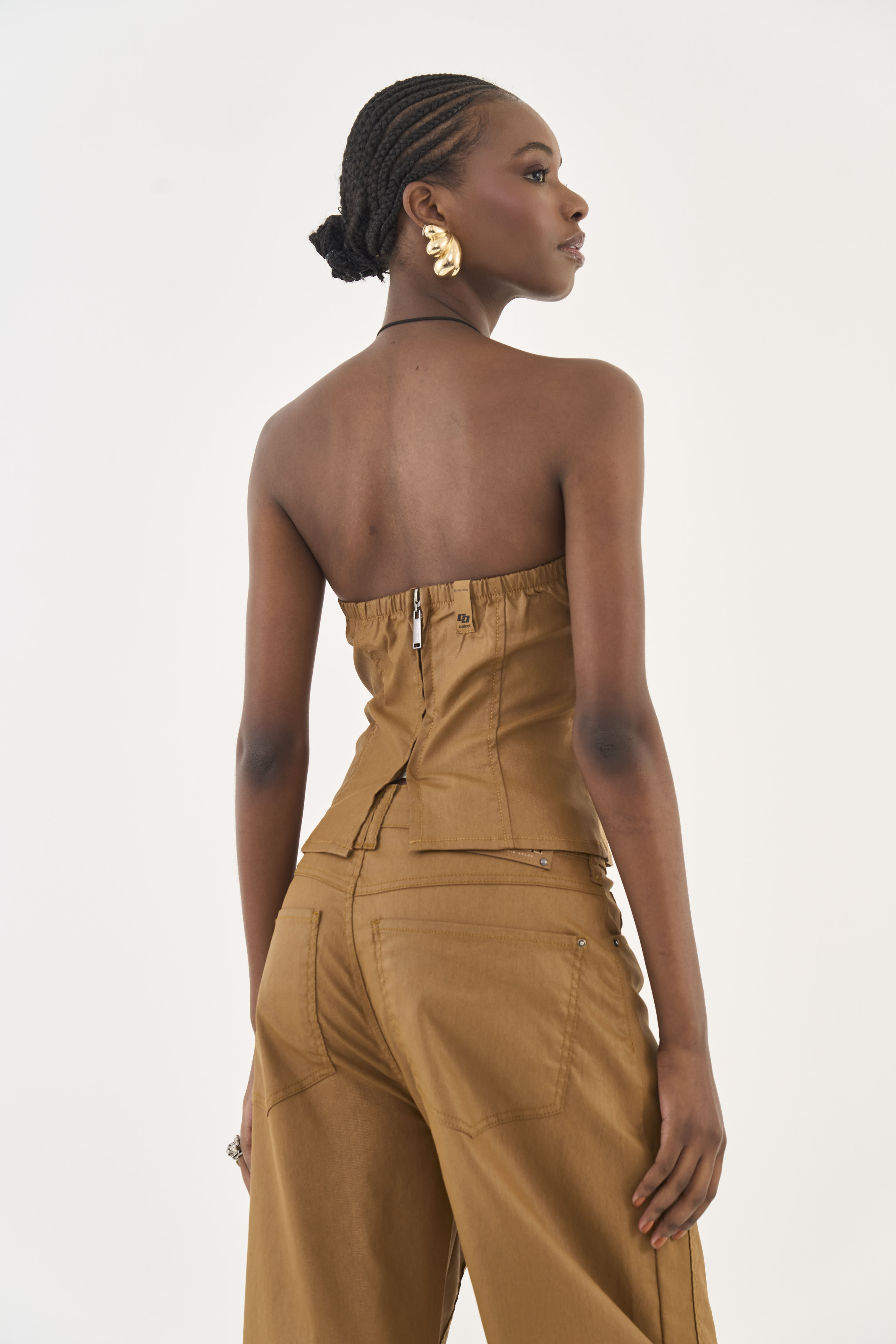BLUSA SARJA RESINADA PP MARROM DROME