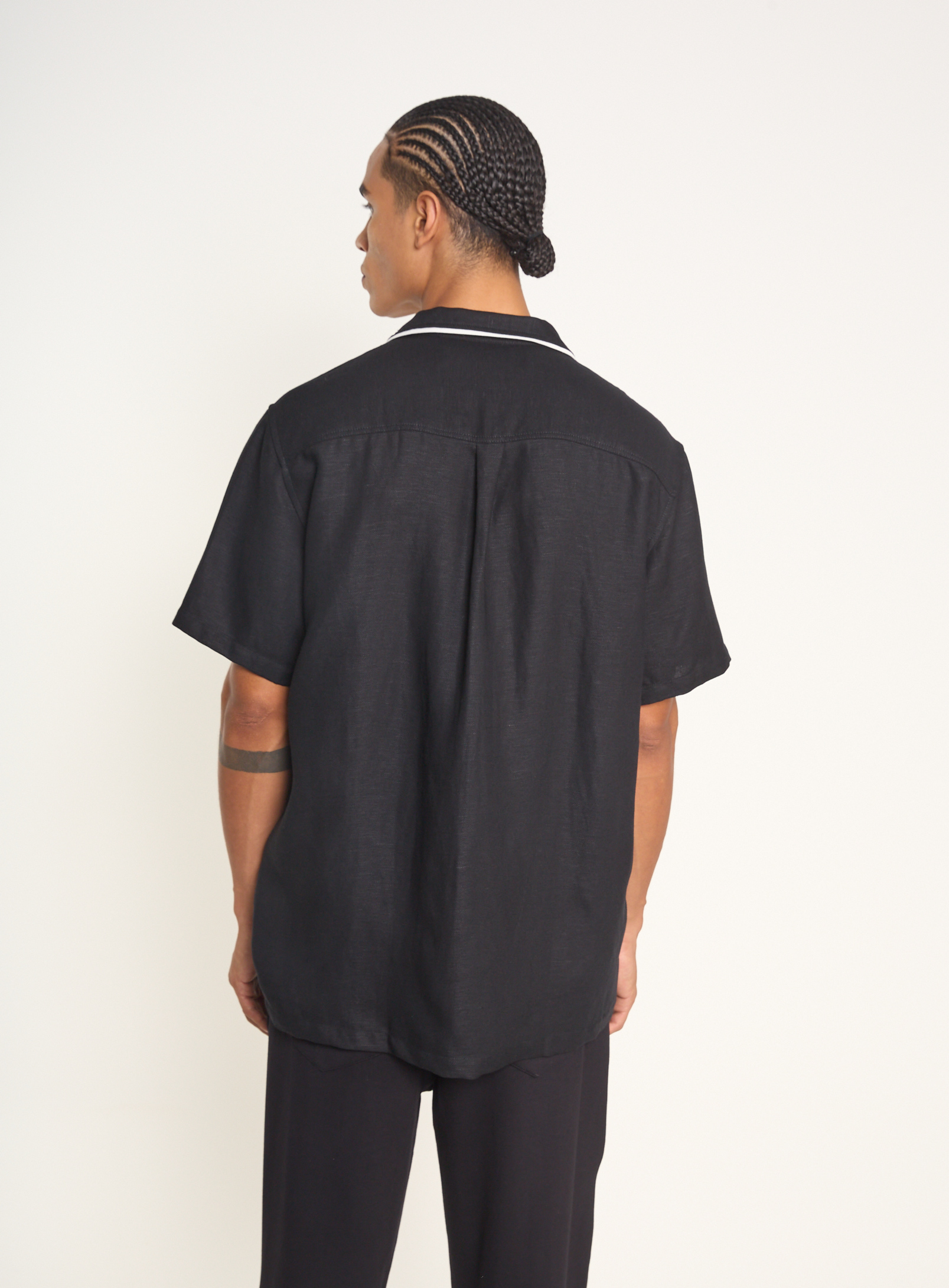 CAMISA LINHO BOX BORDADA GG PRETO