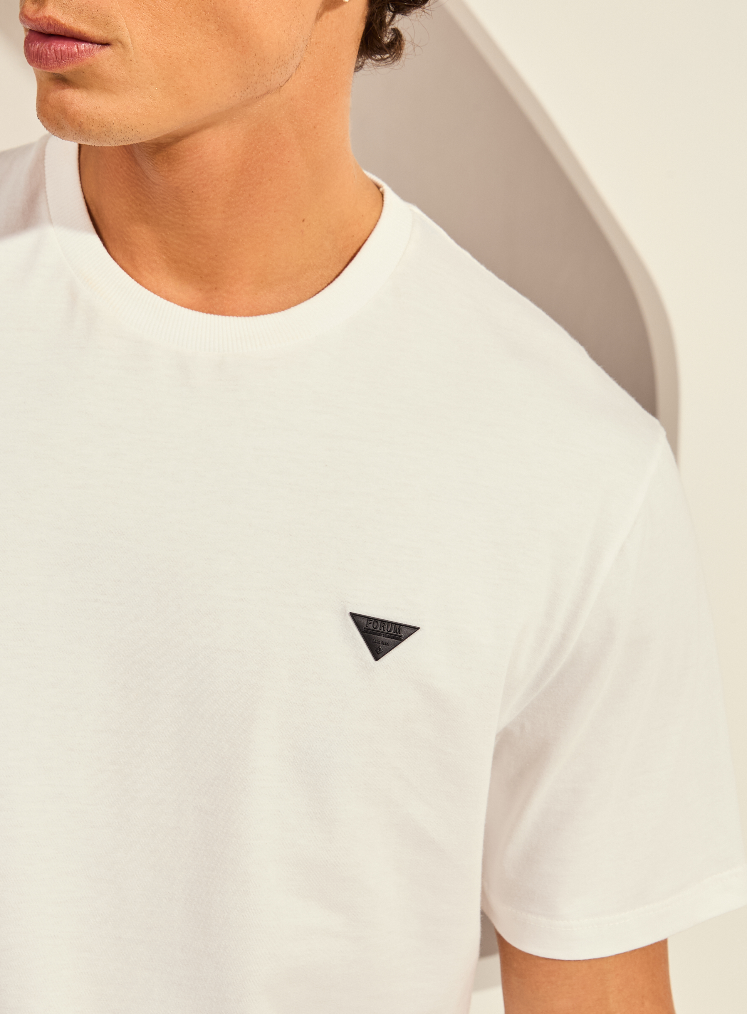 CAMISETA FORUM GG OFF SHELL