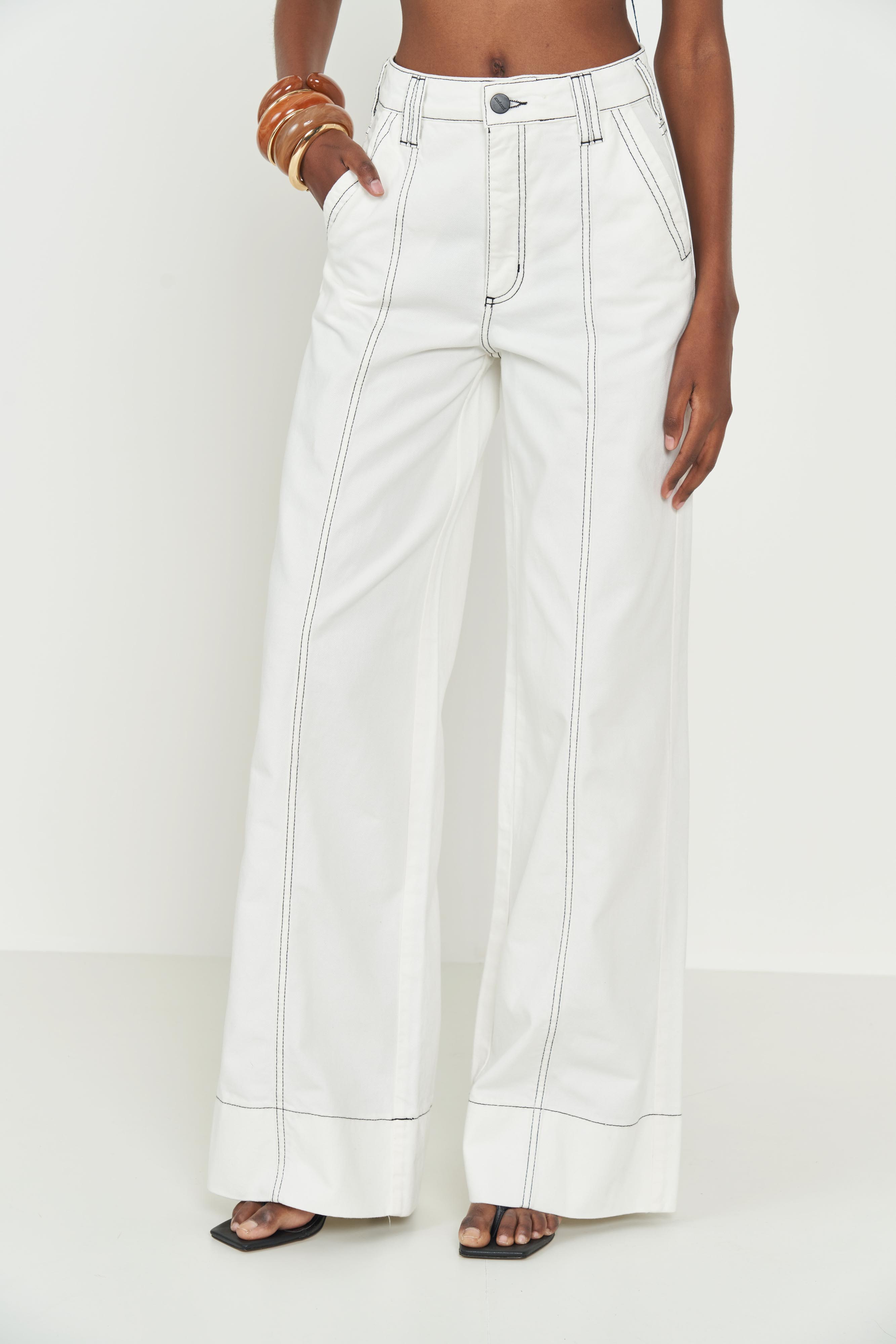 CALÇA SARJA SILVIA 40 OFF SHELL