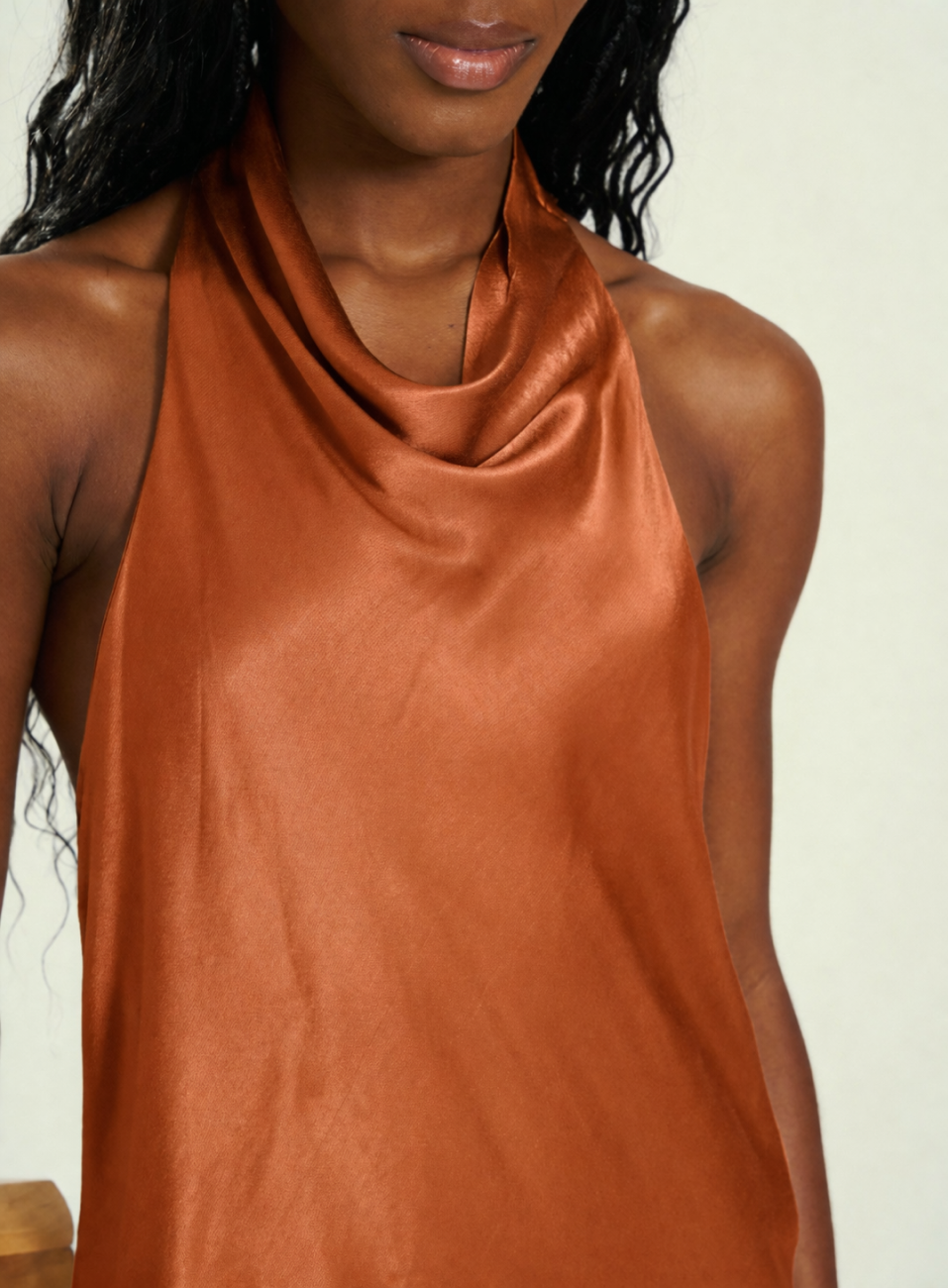 BLUSA OPEN G BEGE GOLDEN WHE