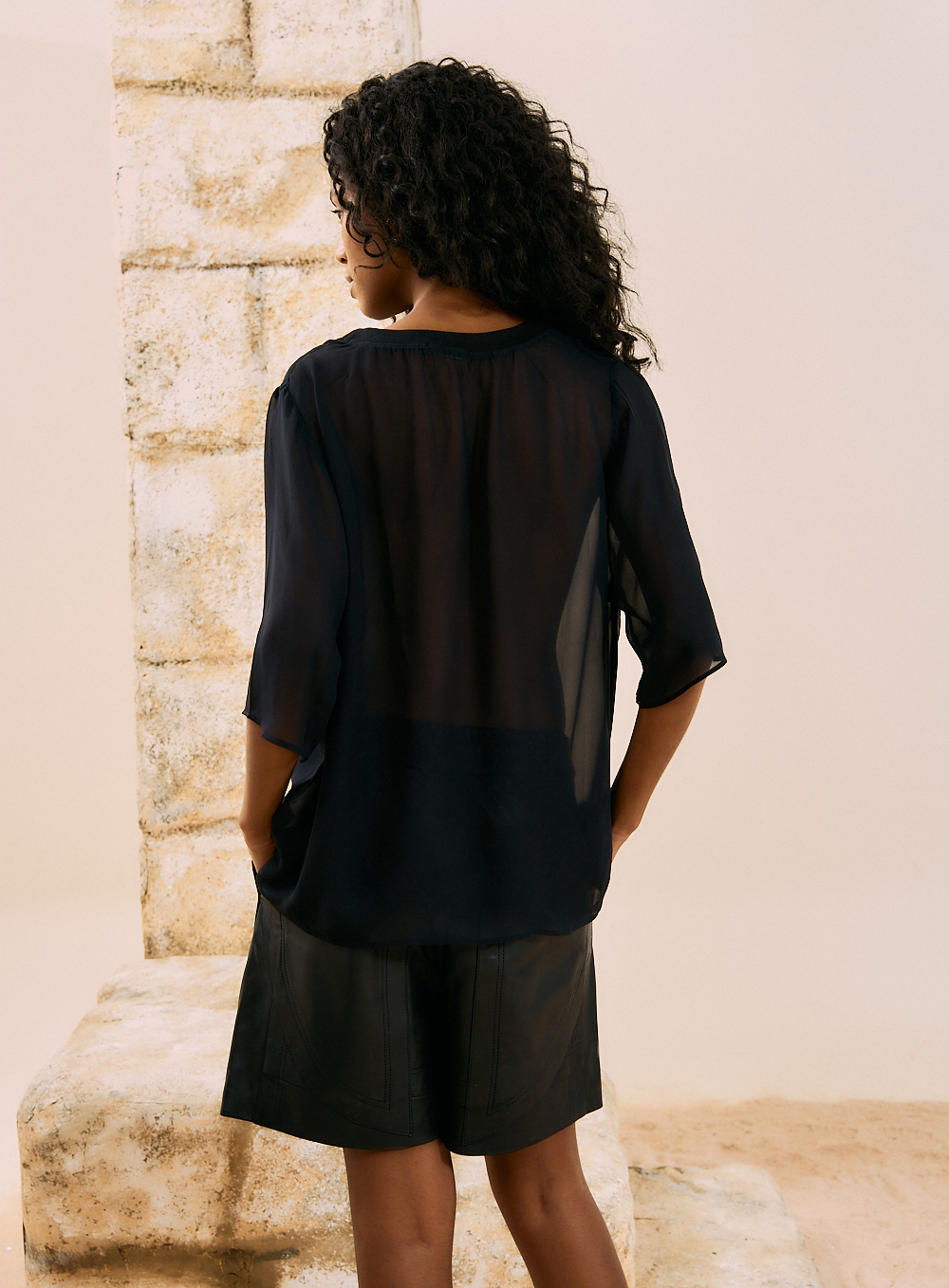 CAMISETA ESTAMPADA GG BORDO MISTERY