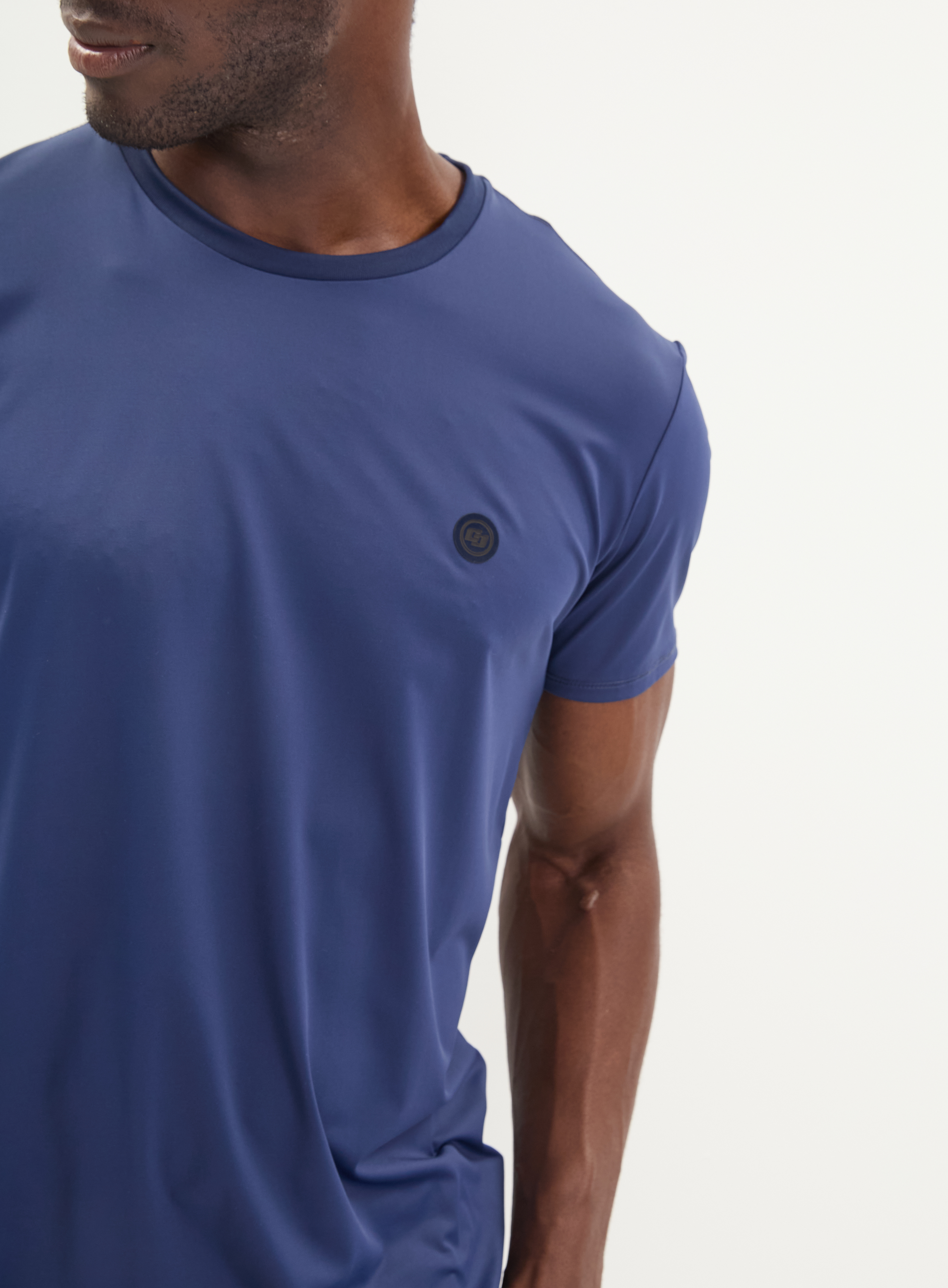 CAMISETA COLCCI G AZUL DARKNESS