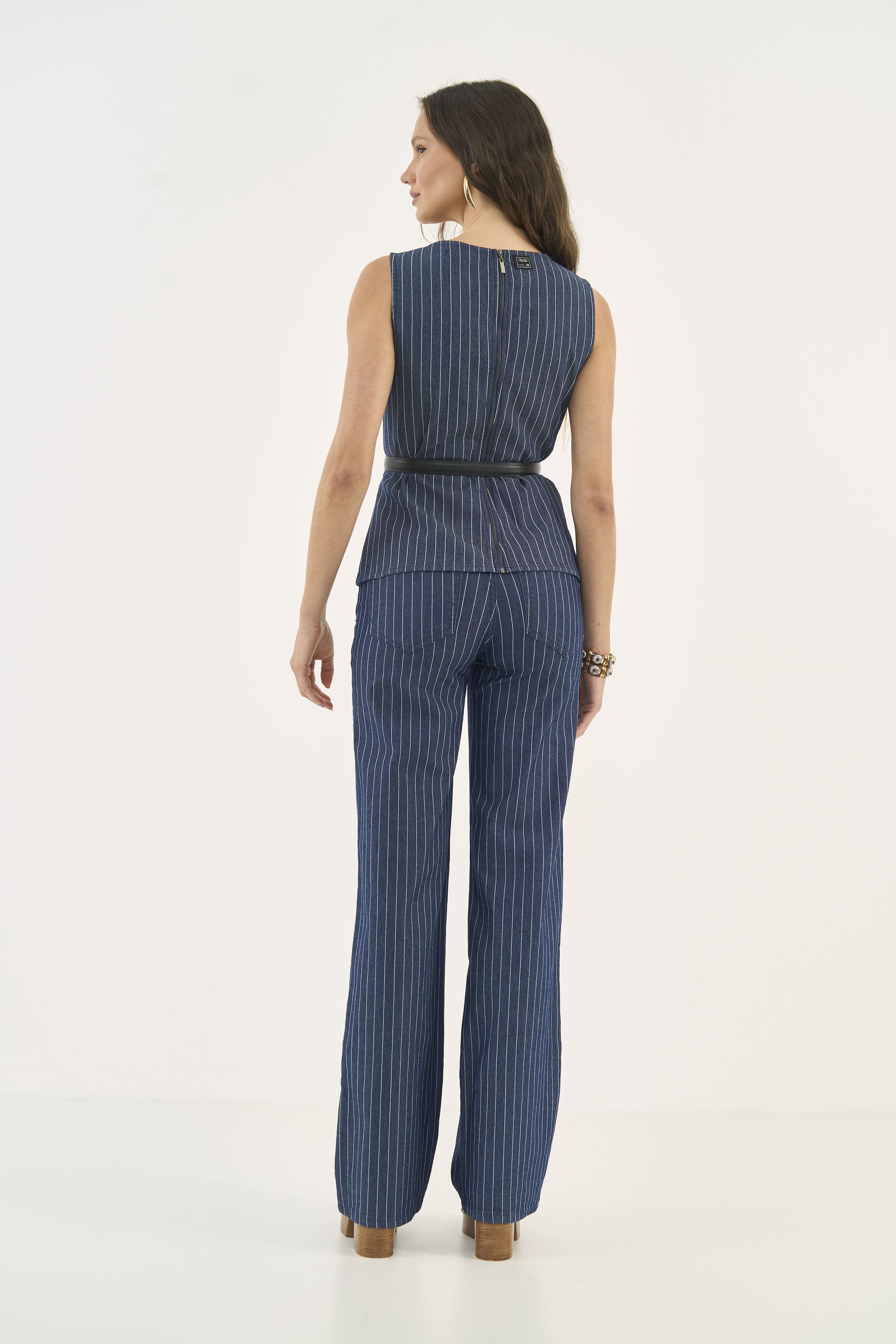 CALÇA JEANS BERLIM STRETCH LISTRADA 42 LISTRADO